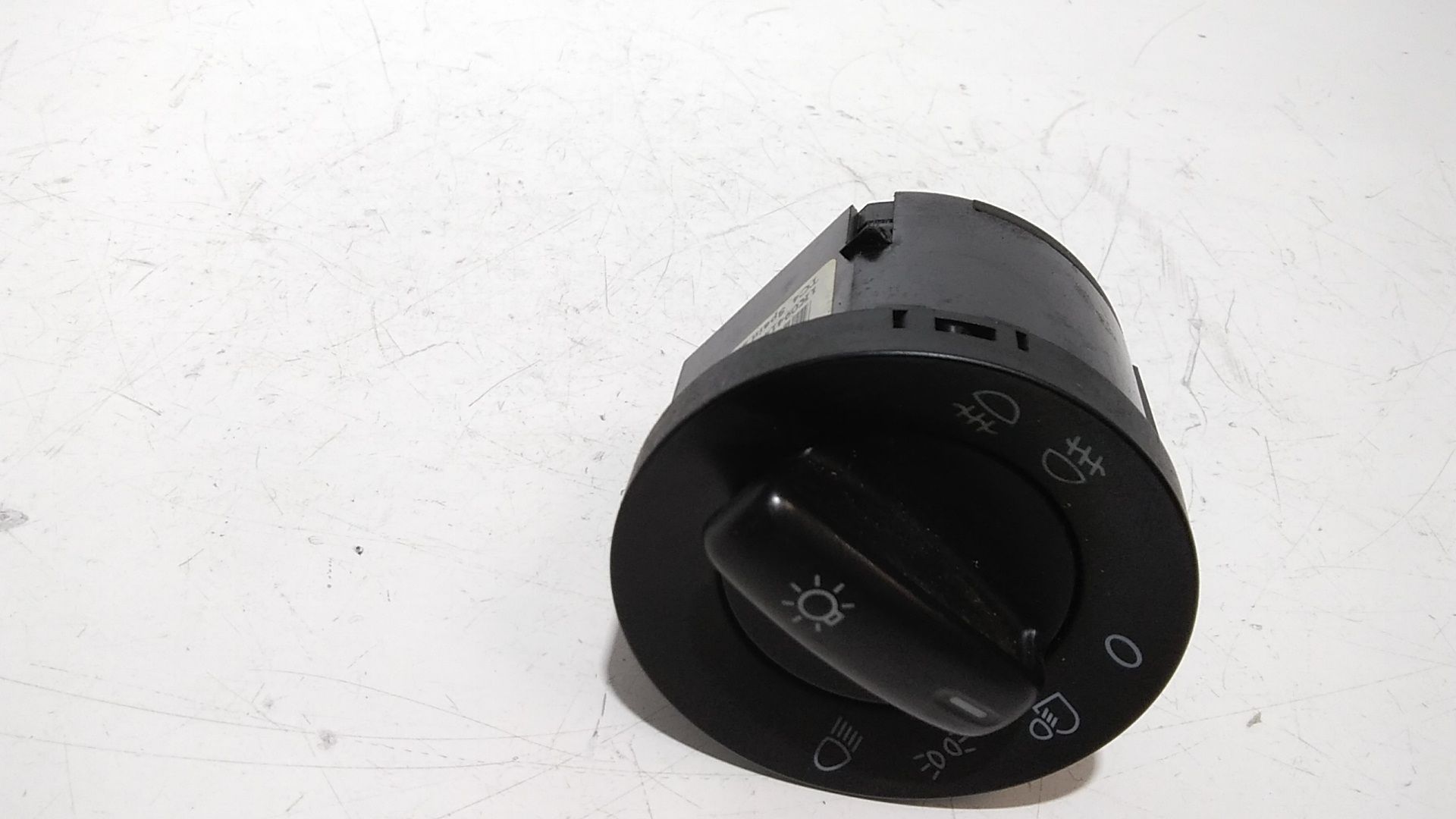 Interruttore comando luci VOLKSWAGEN Golf 5 Plus (04>08)