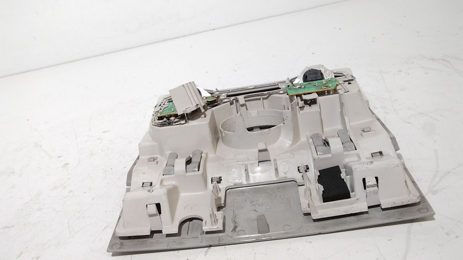 Plafoniera VOLKSWAGEN Golf 5 Plus (04>08)