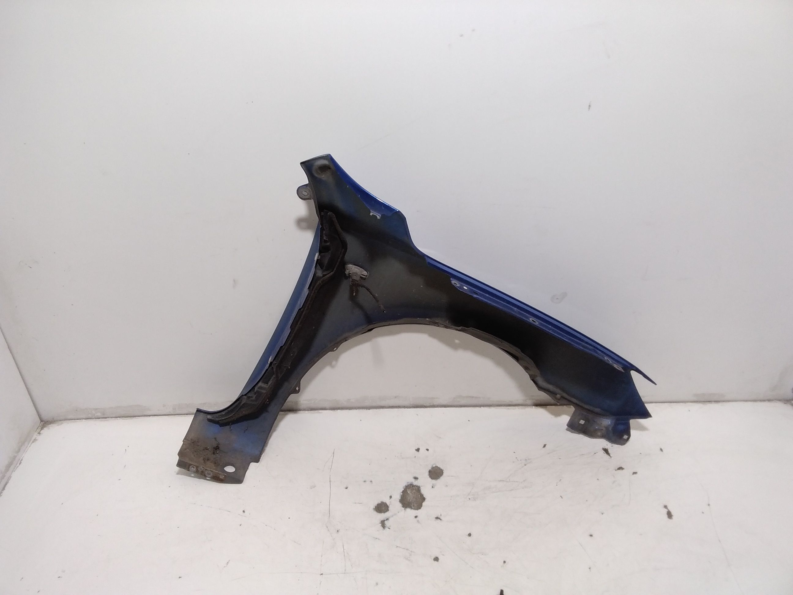 Parafango Anteriore Sinistro MAZDA 3 Berlina 1 Serie