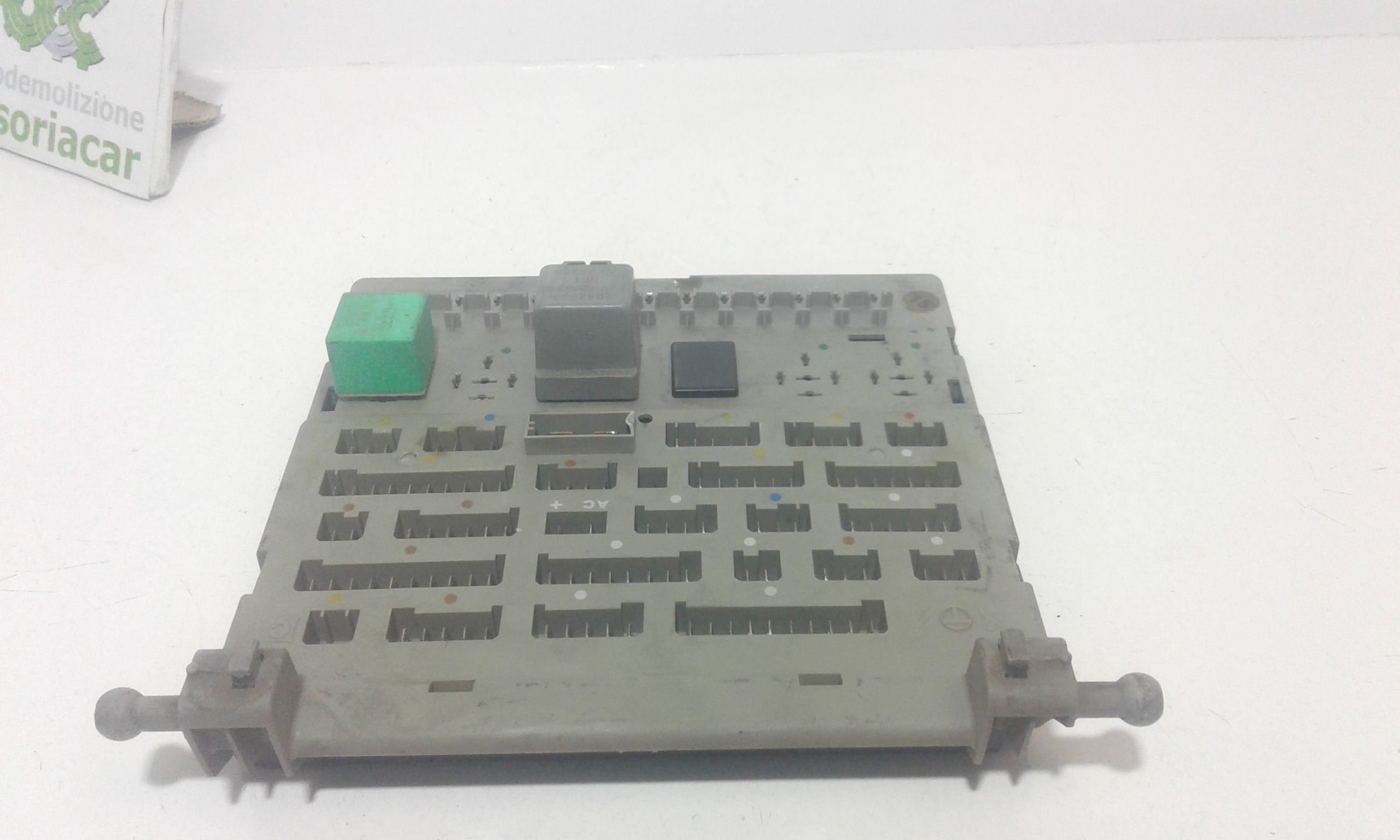 Centralina porta fusibili PEUGEOT 205 1 Serie