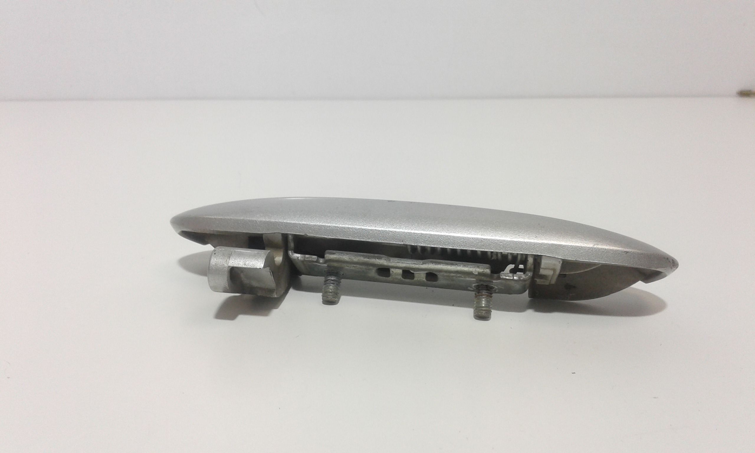 Maniglia esterna Anteriore Sinistra MITSUBISHI Colt Serie 3P