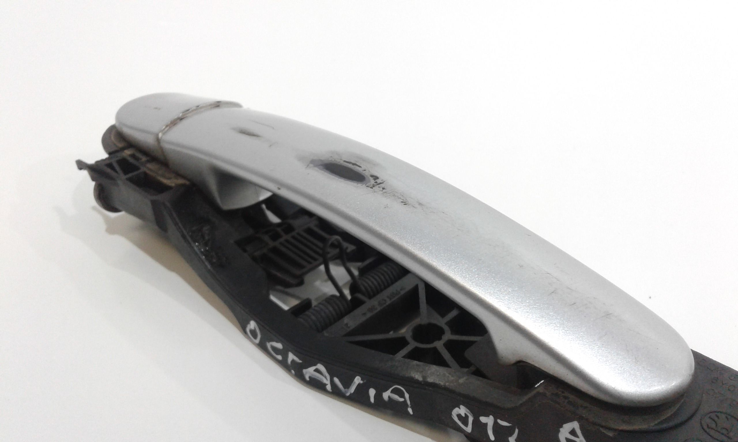 Maniglia esterna Anteriore Destra SKODA Octavia S. Wagon 4 Serie