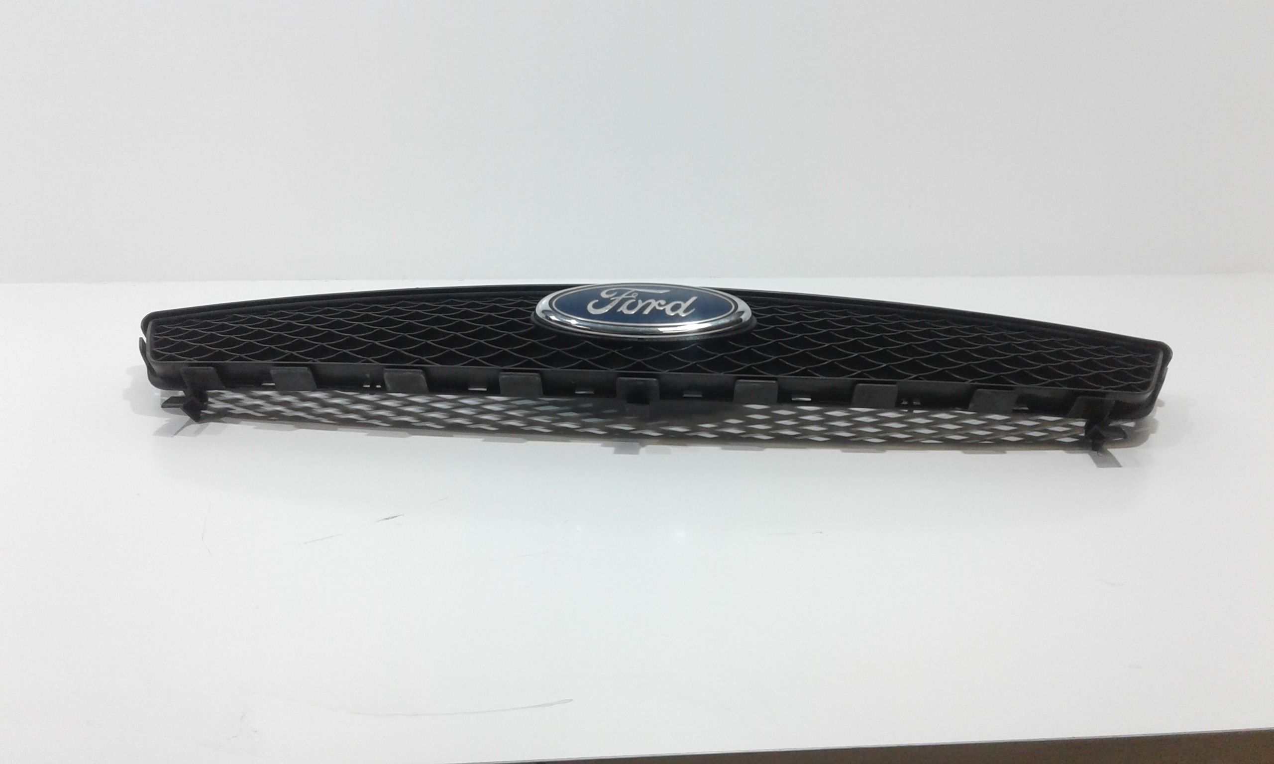 Griglia Anteriore FORD C - Max Serie