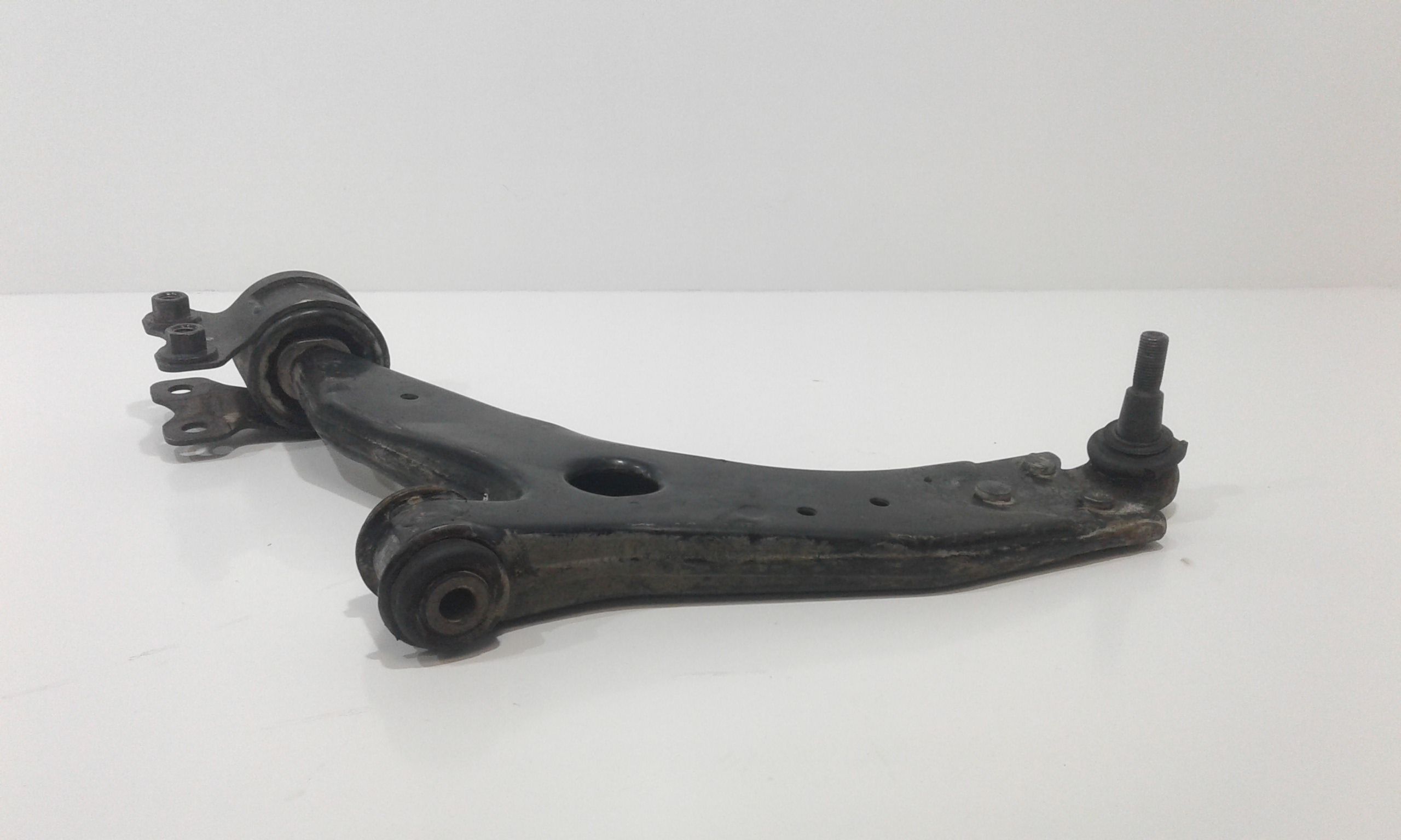 Braccio Oscillante anteriore destro FORD Focus Berlina 3 Serie