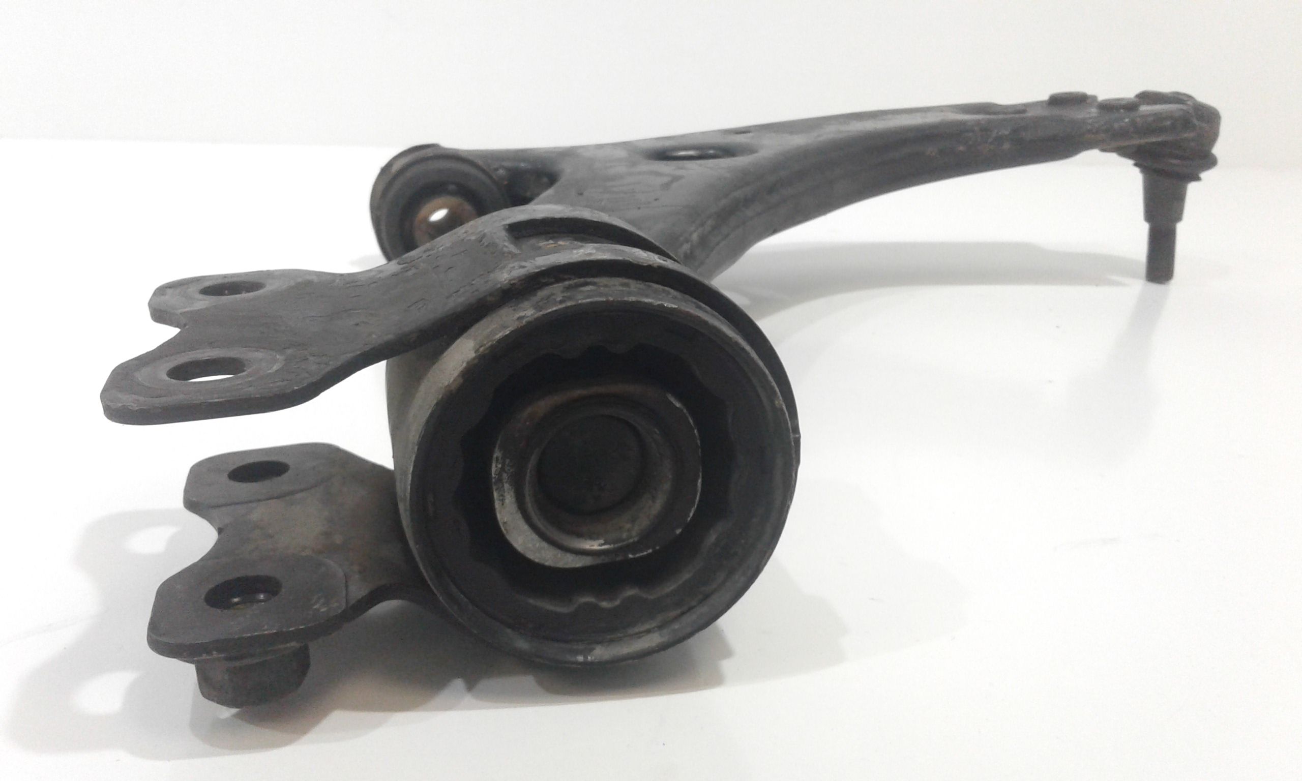 Braccio Oscillante anteriore destro FORD Focus Berlina 3 Serie