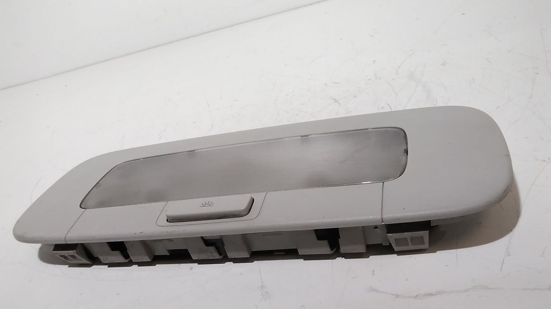 Plafoniera posteriore VOLKSWAGEN Golf 5 Plus (04>08)