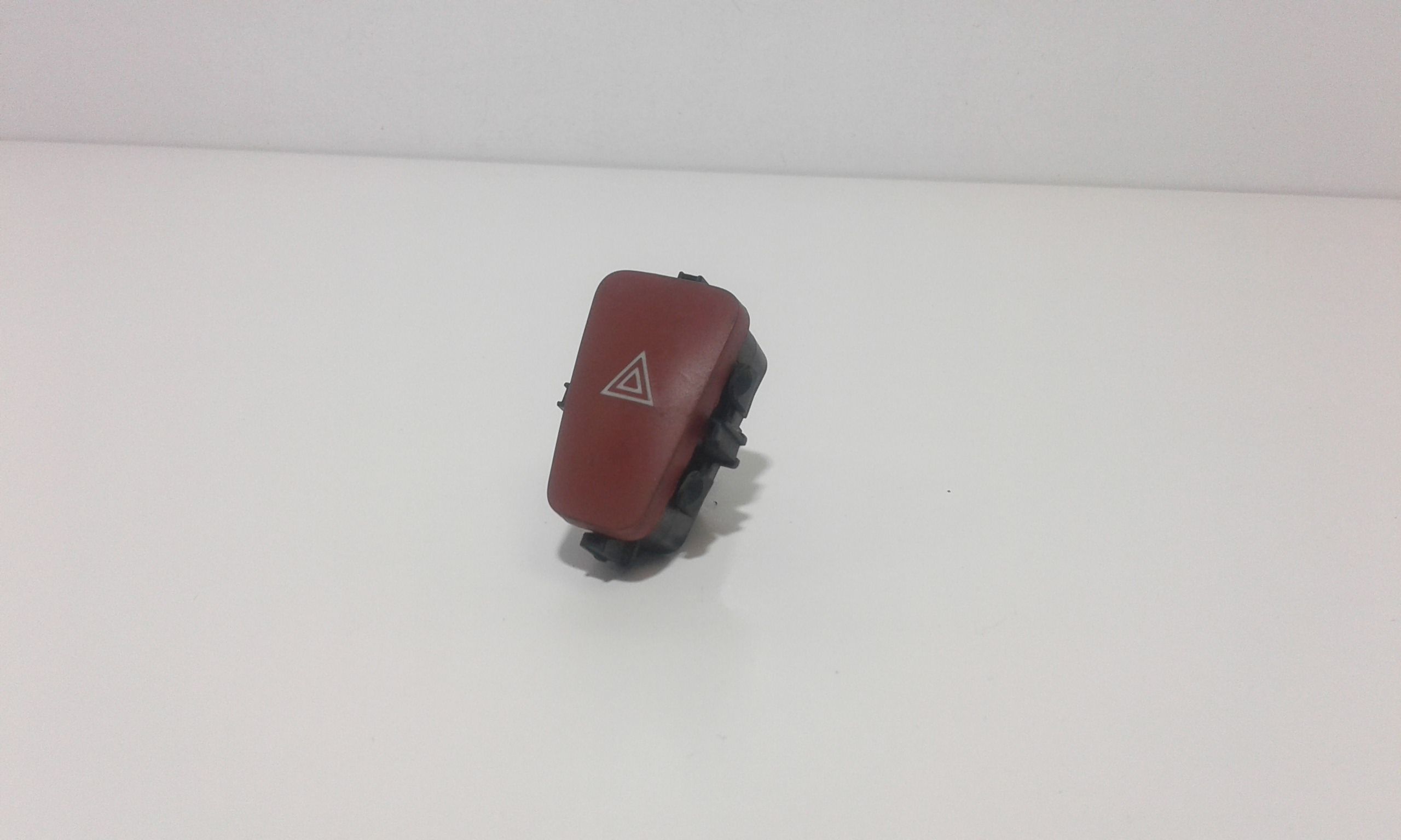 Pulsante luci di emergenza FIAT Croma 2 Serie