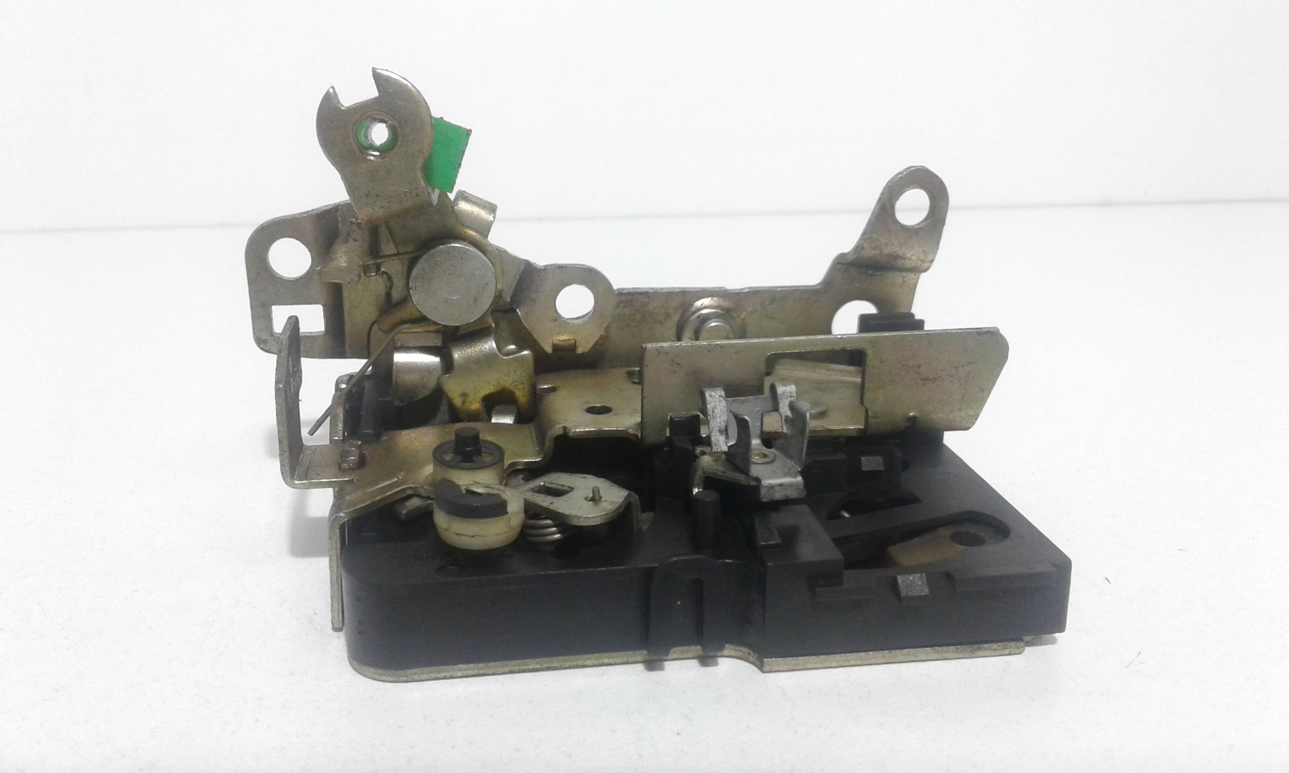 Serratura Anteriore Destra IVECO Daily 3 Serie