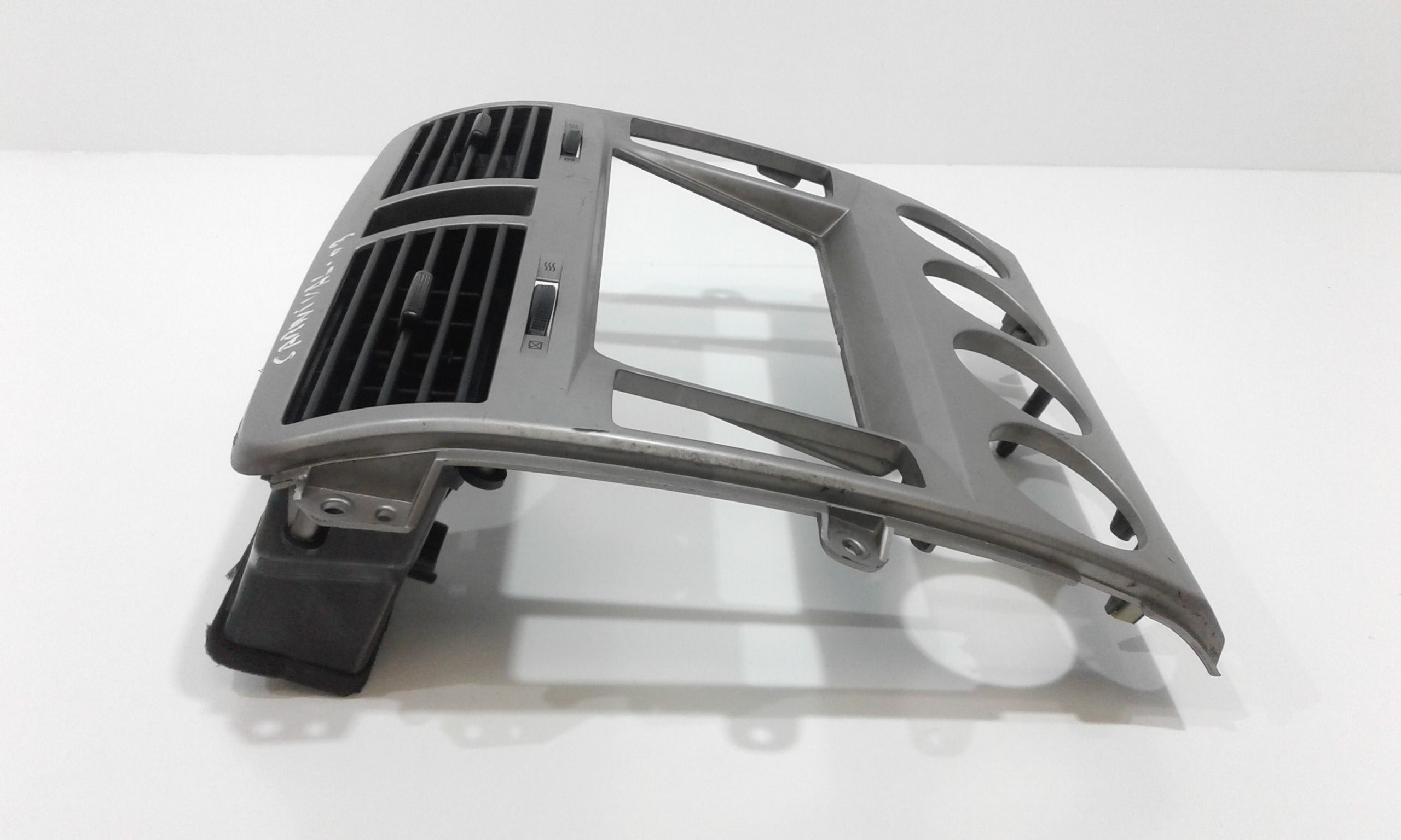 Modanatura Centrale Cruscotto KIA Carnival 2 Serie