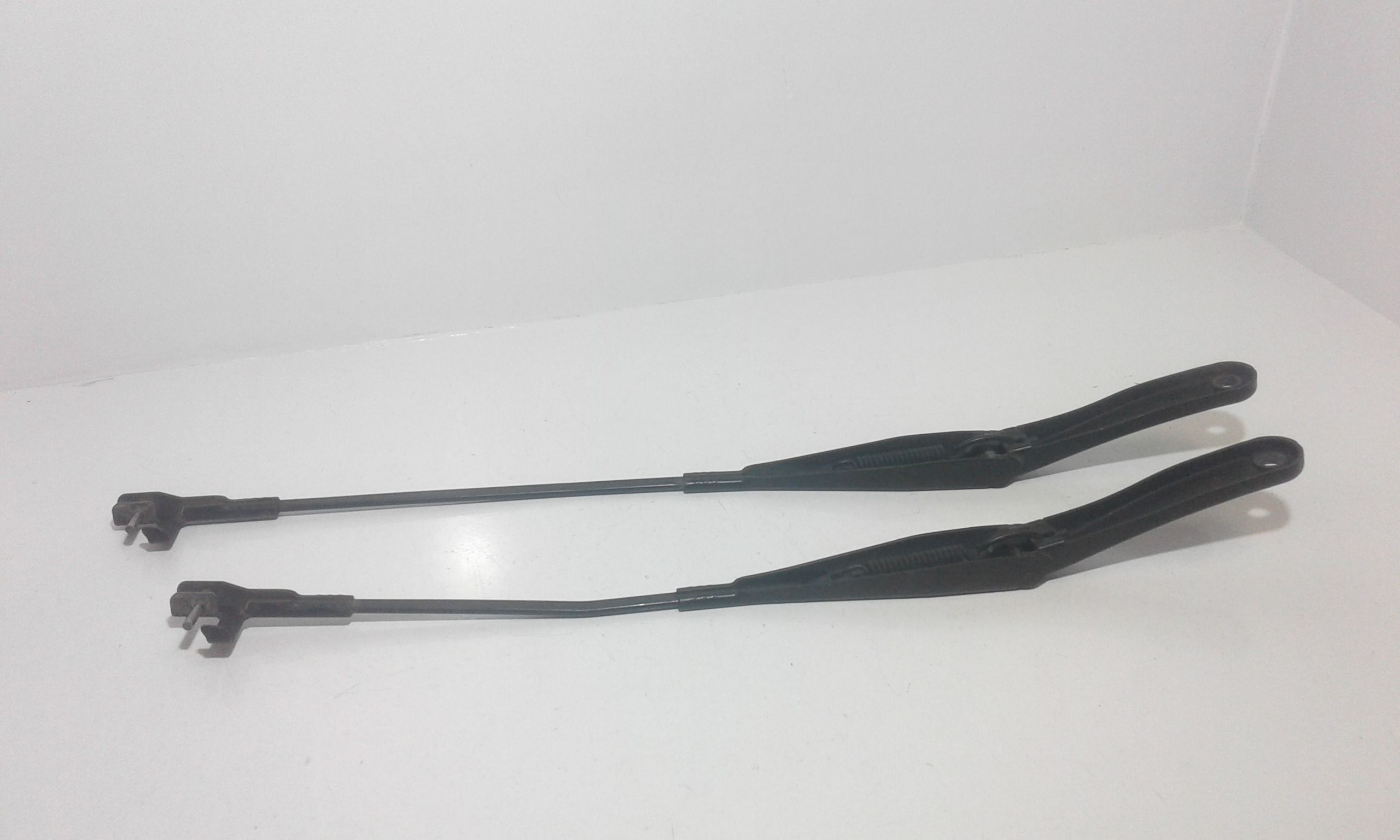 Bracci Tergi ant. OPEL Astra H Berlina