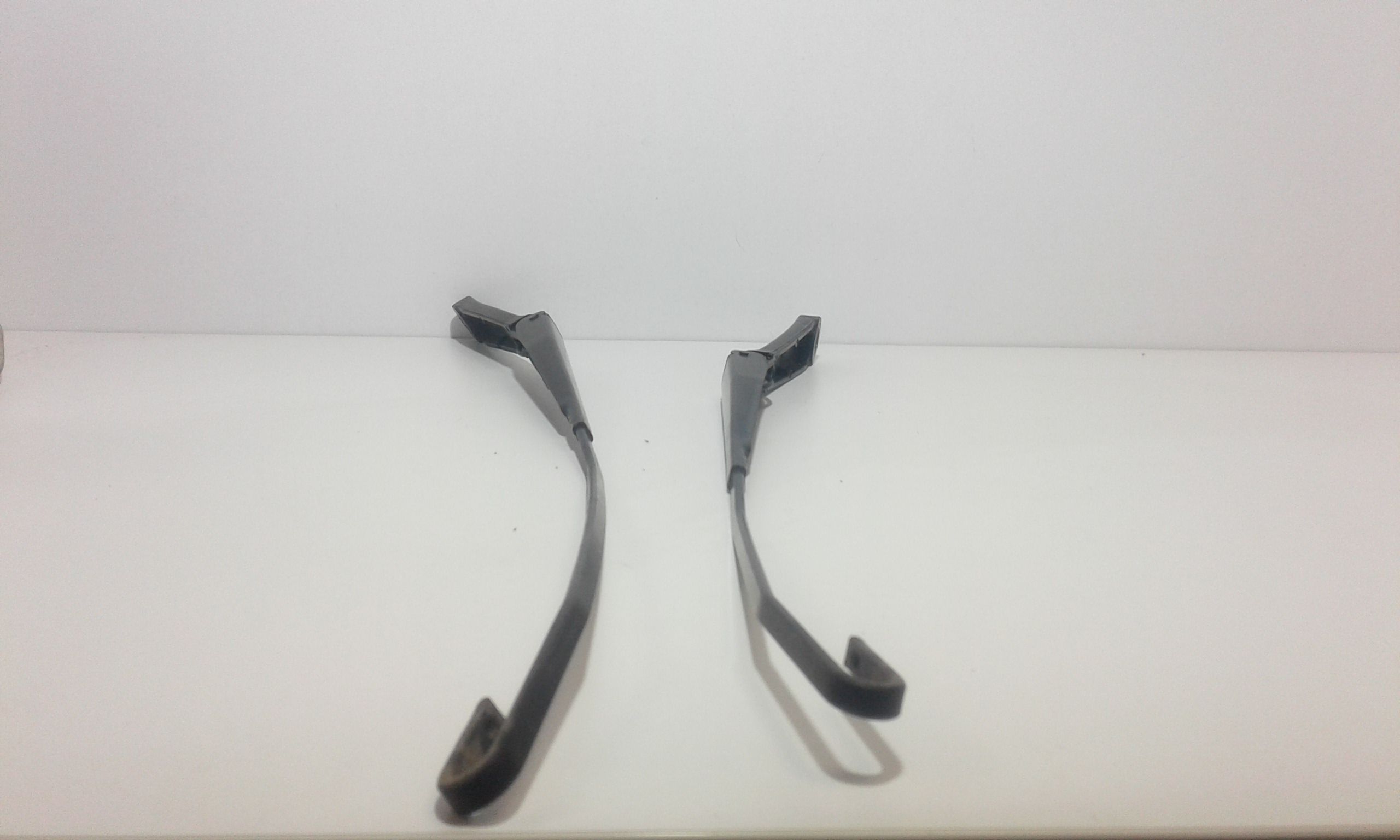 Bracci Tergi ant. SEAT Ibiza 5 Serie