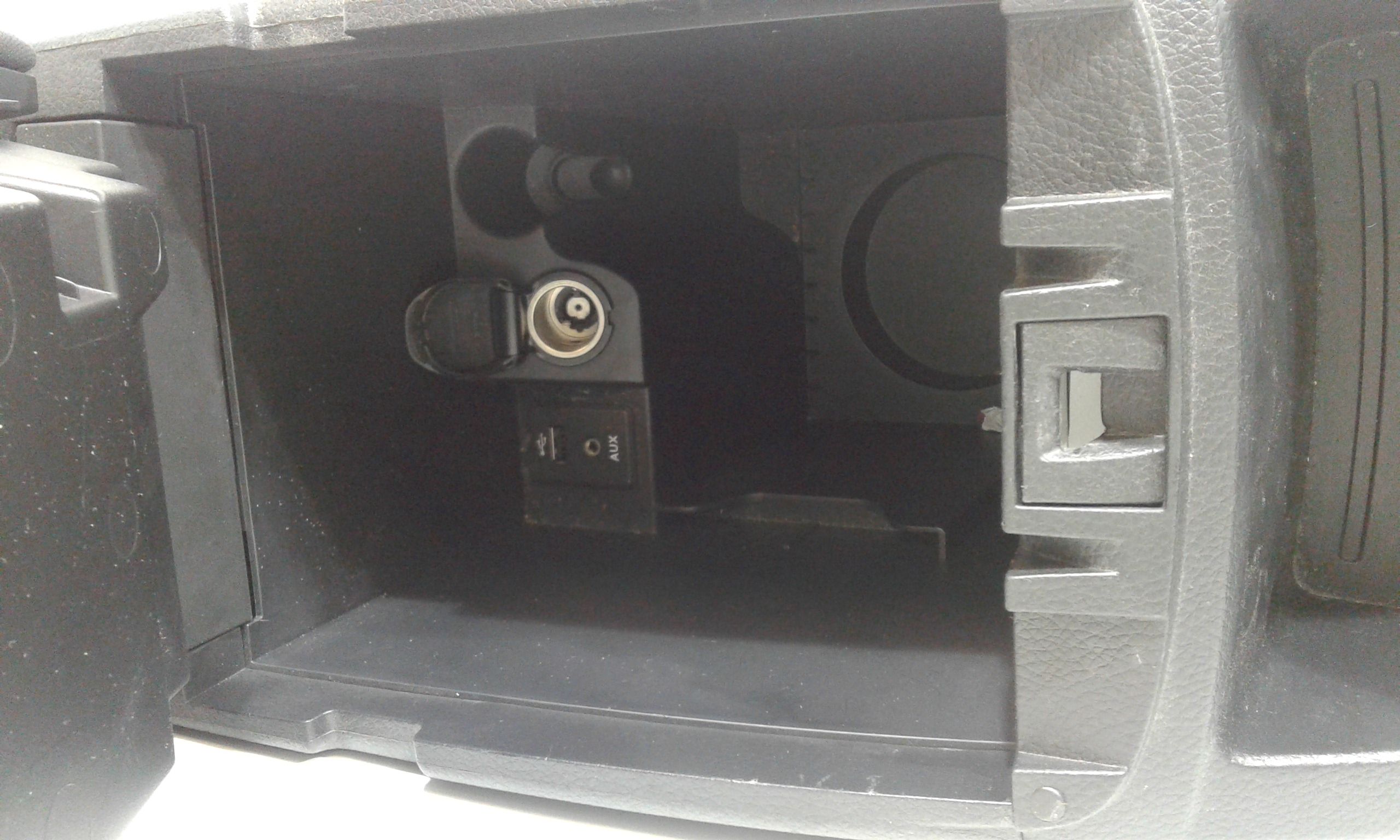 Tunnel consolle centrale NISSAN Qashqai Serie