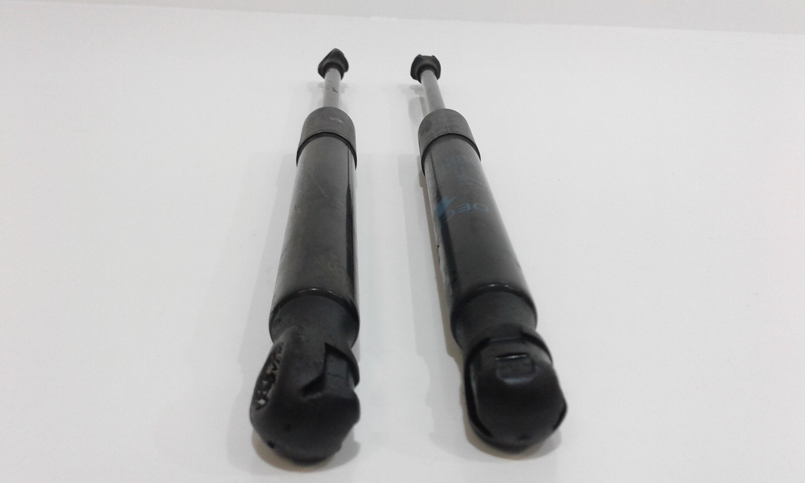 Pistoncini cofano ant PORSCHE Macan Serie S