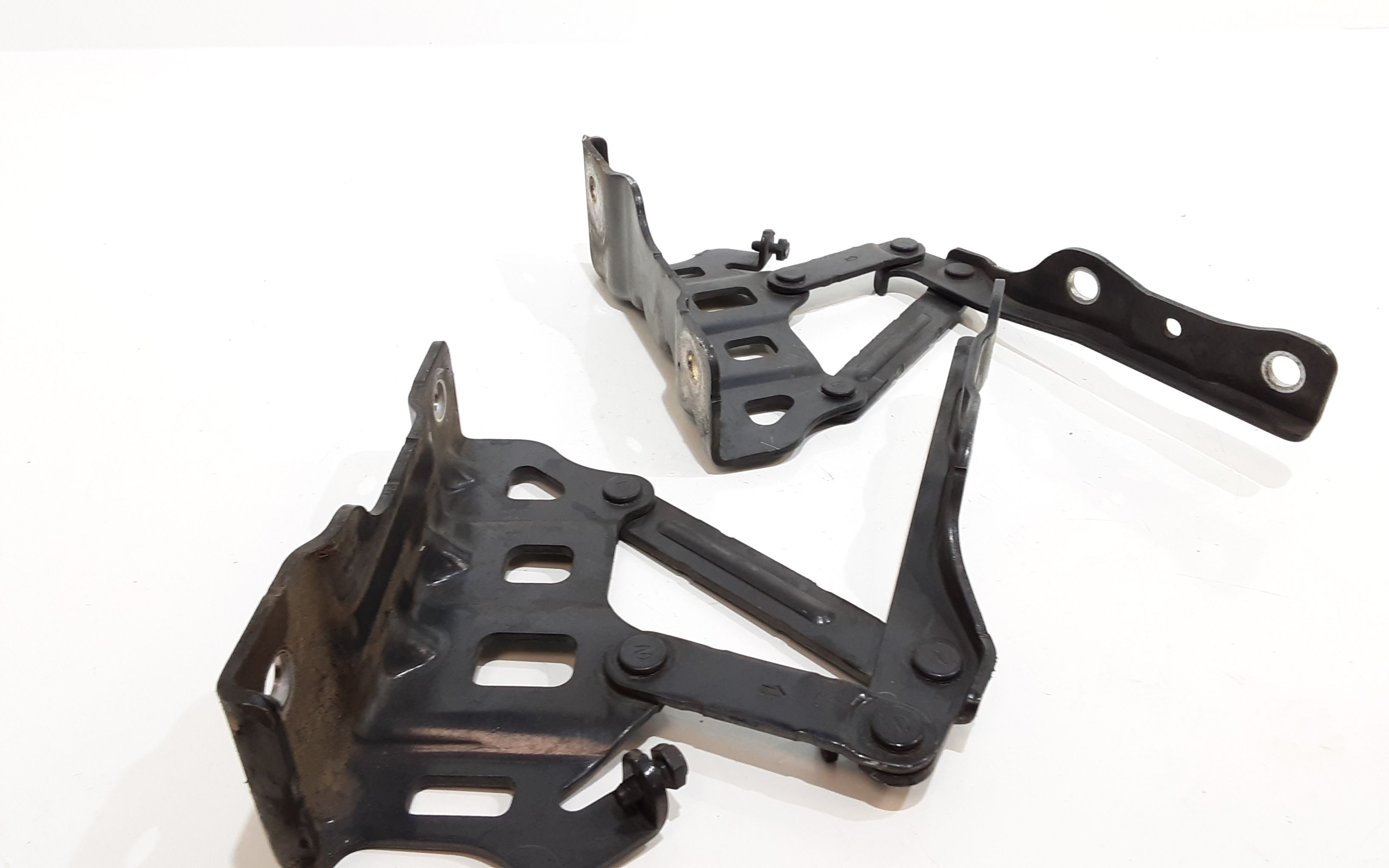 Cerniere cofano anteriore dx e sx KIA Sportage Serie