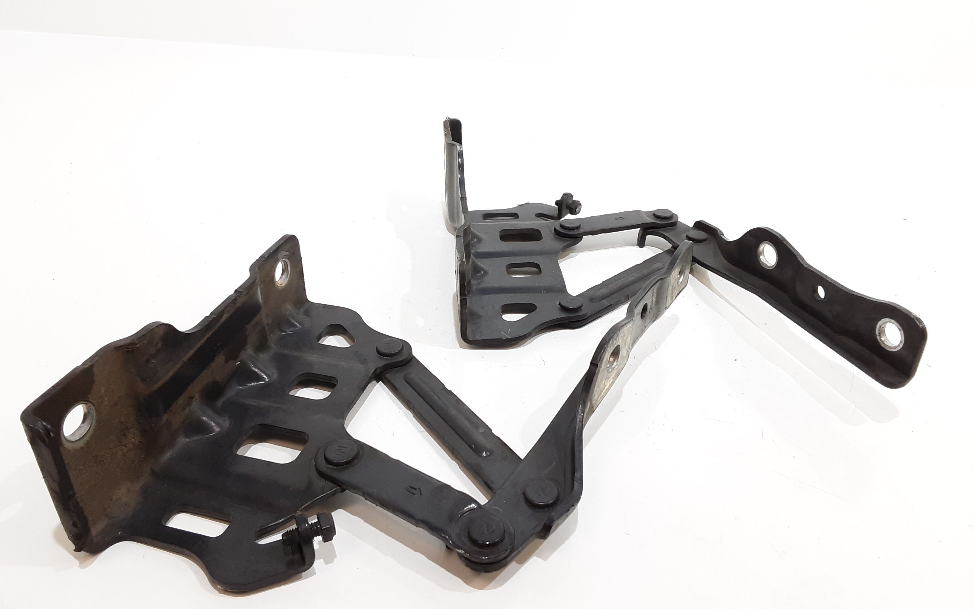 Cerniere cofano anteriore dx e sx KIA Sportage Serie