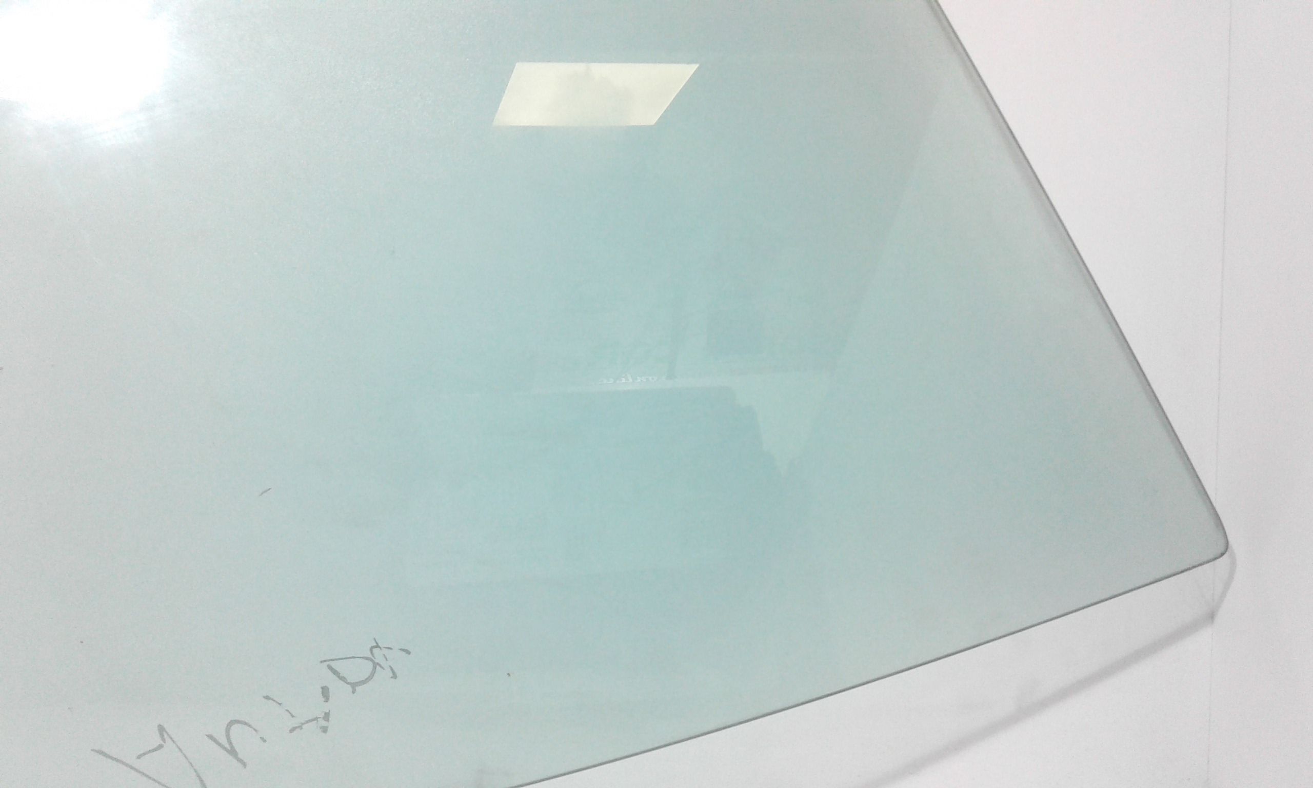 Vetro scendente anteriore destro NISSAN Qashqai Serie