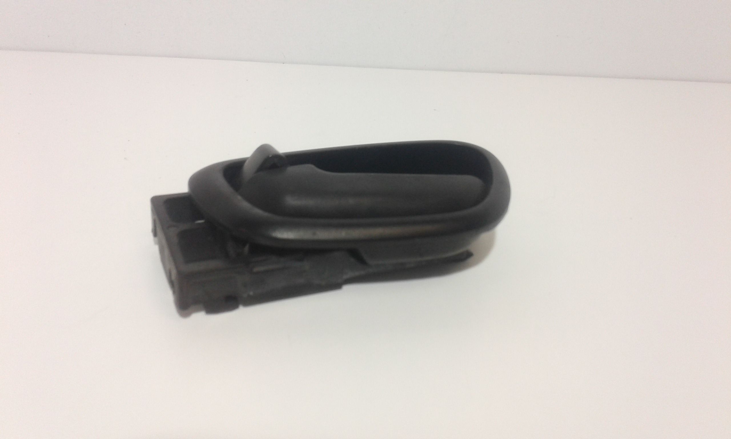 Maniglia interna anteriore Sinistra HYUNDAI i10 1 Serie