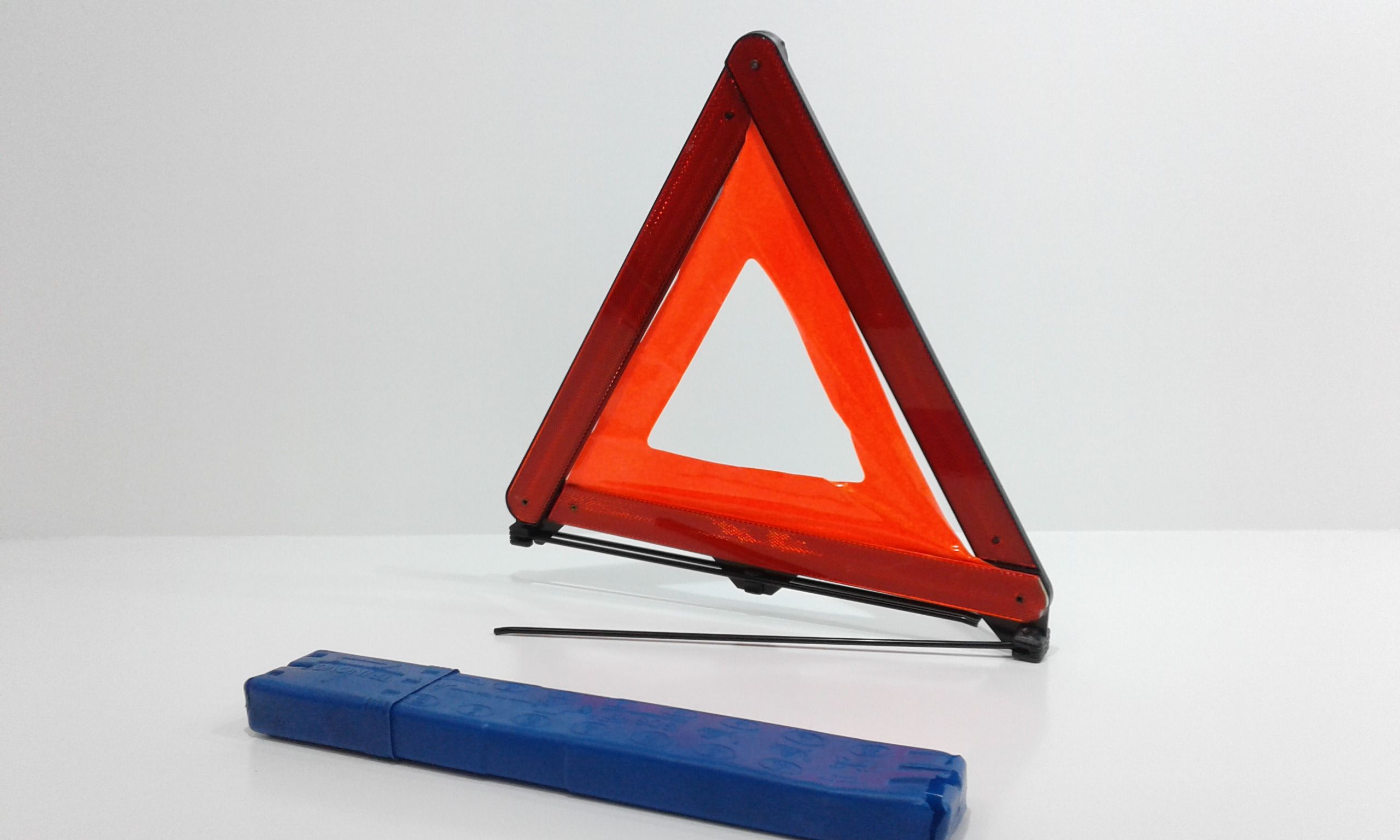 kit triangolo emergenza BMW Serie 3 E90 Berlina