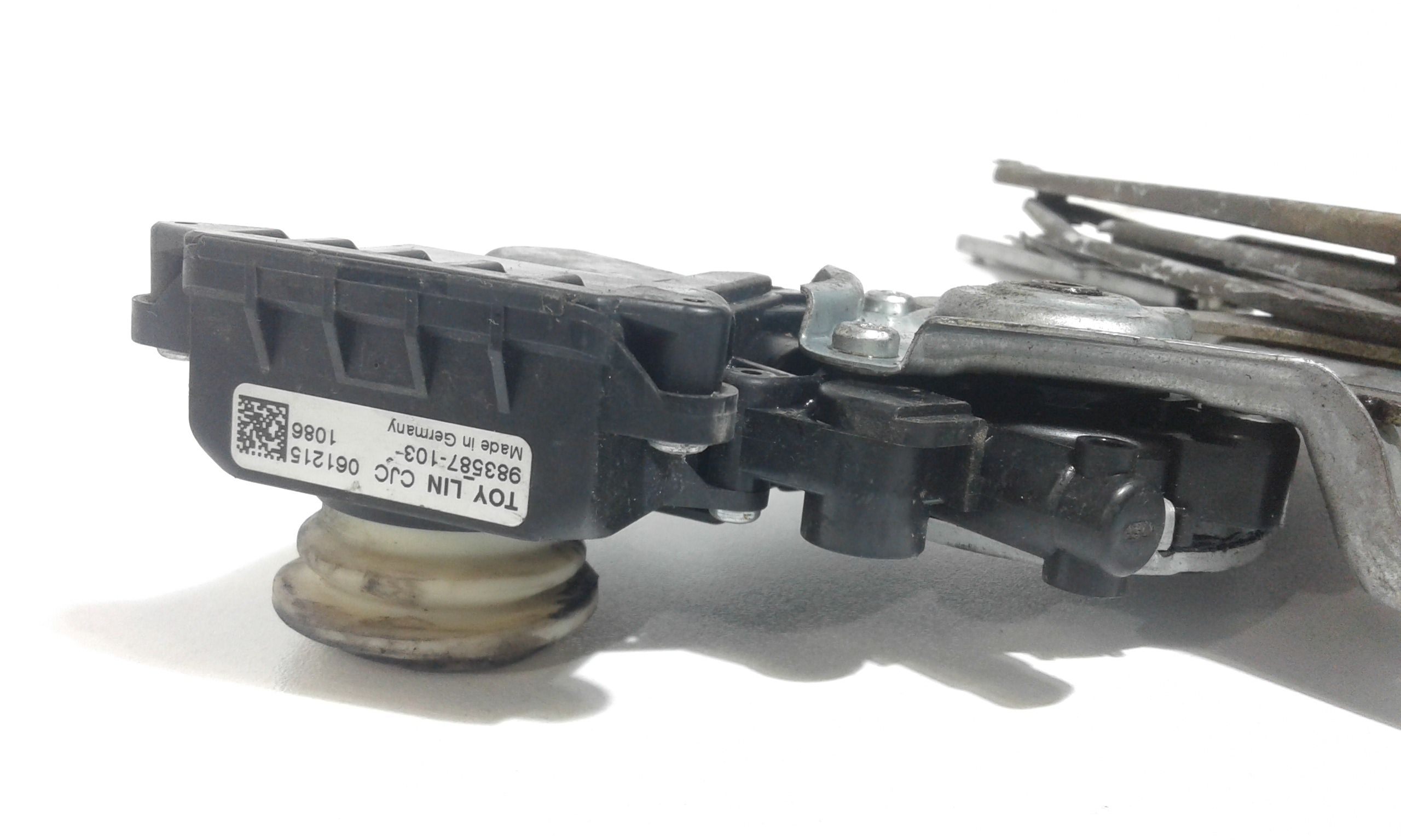 Cremagliera anteriore sinistra Guida TOYOTA Yaris 3 Serie