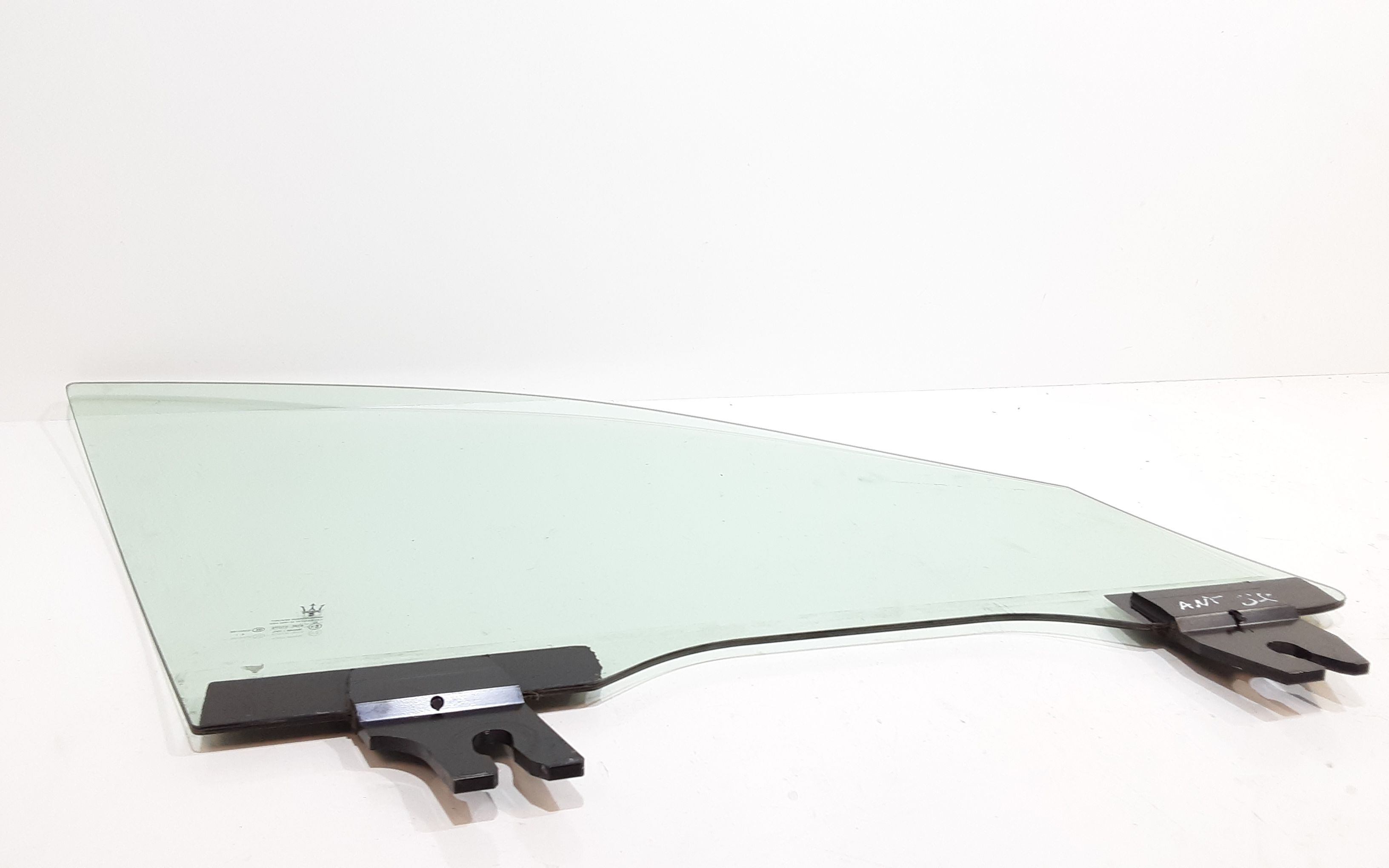 Vetro scendente anteriore Sinistro MASERATI Levante Serie (16>)