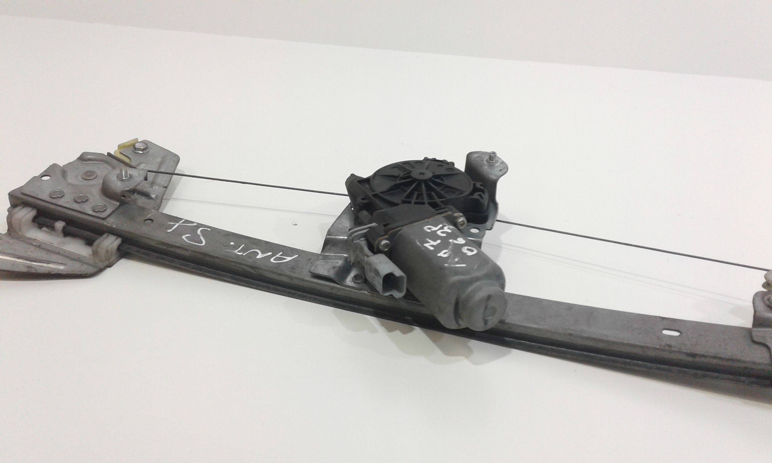 Cremagliera anteriore sinistra Guida PEUGEOT 107 1 Serie