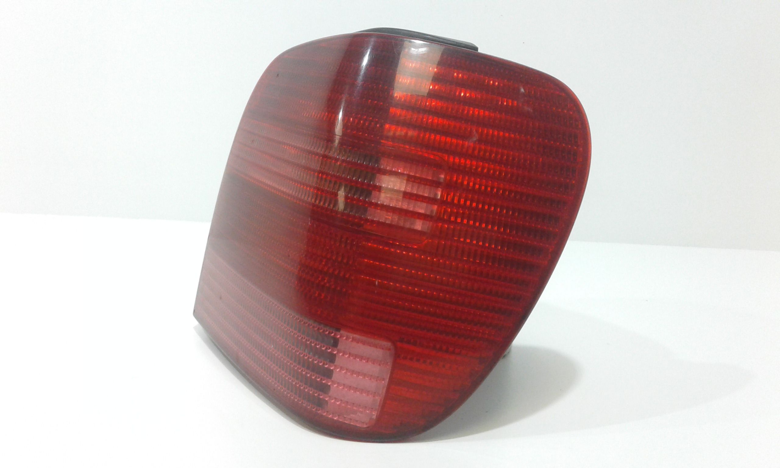 Stop fanale posteriore Destro Passeggero VOLKSWAGEN Polo 3 Serie