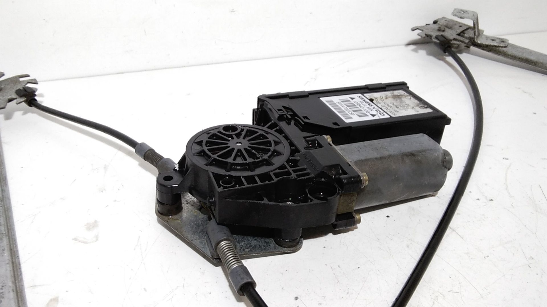 Cremagliera anteriore sinistra Guida AUDI A4 Avant (8E) 1 serie