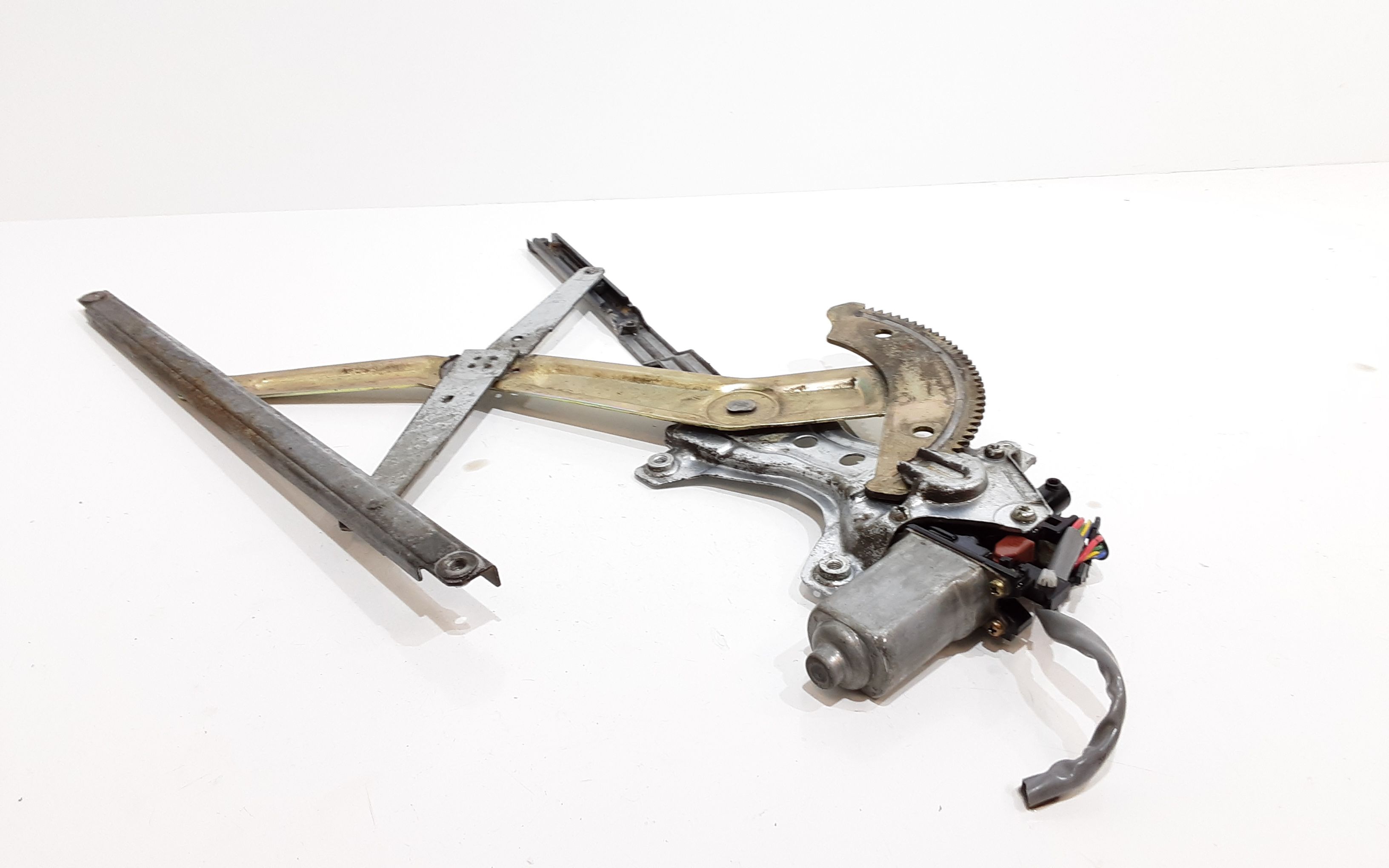 Cremagliera anteriore sinistra Guida TOYOTA Corolla Berlina 2 Serie