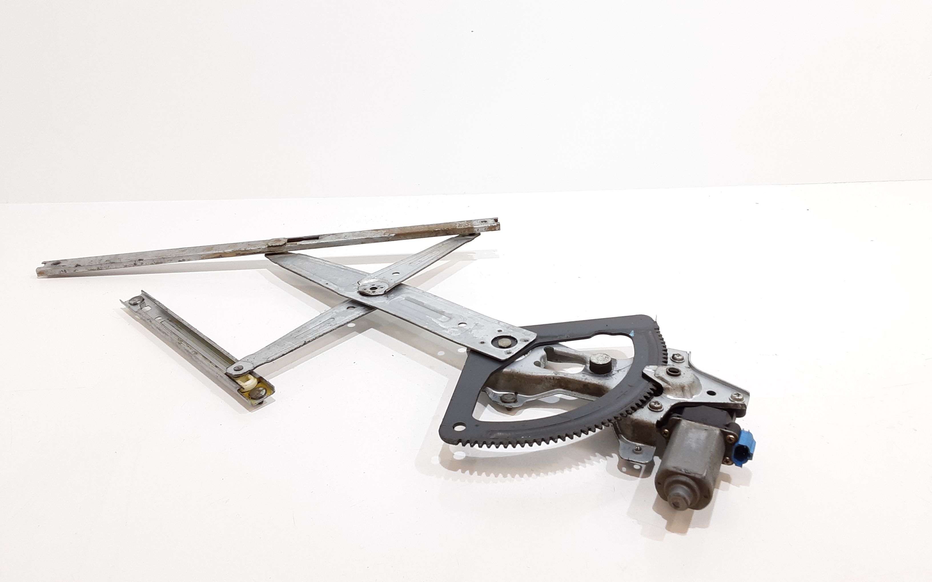 Cremagliera anteriore sinistra Guida DAEWOO Tacuma Serie