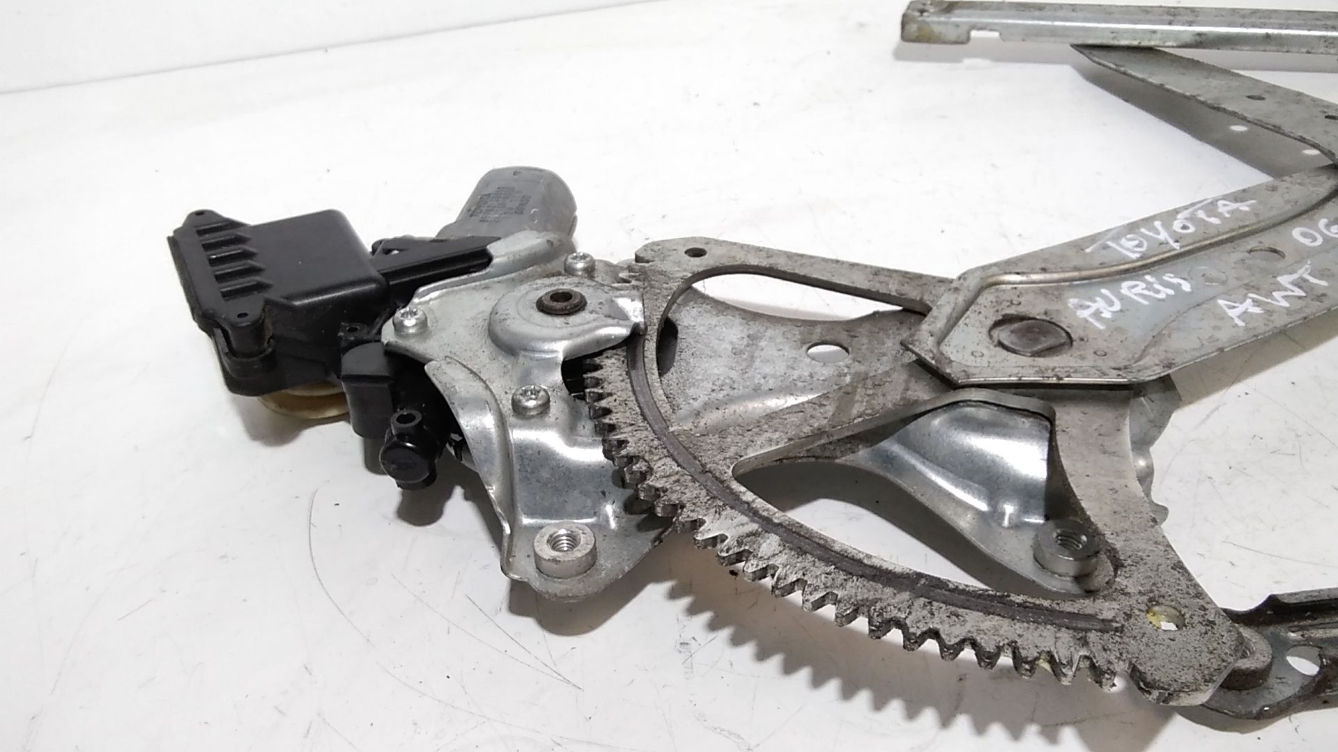 Cremagliera anteriore sinistra Guida TOYOTA Auris Serie (E150) (07>12)