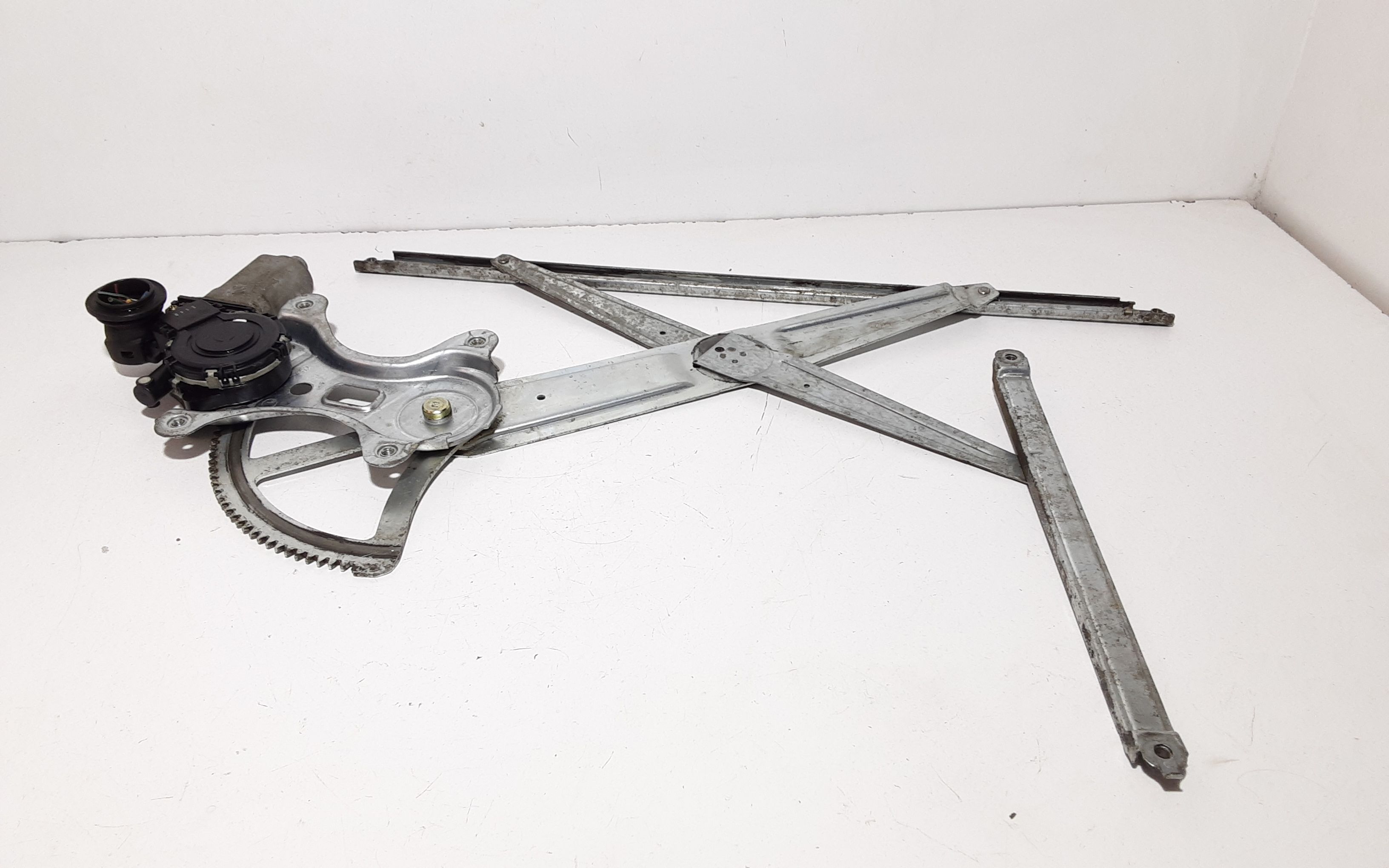 Cremagliera anteriore destra passeggero TOYOTA Corolla Berlina 4 Serie