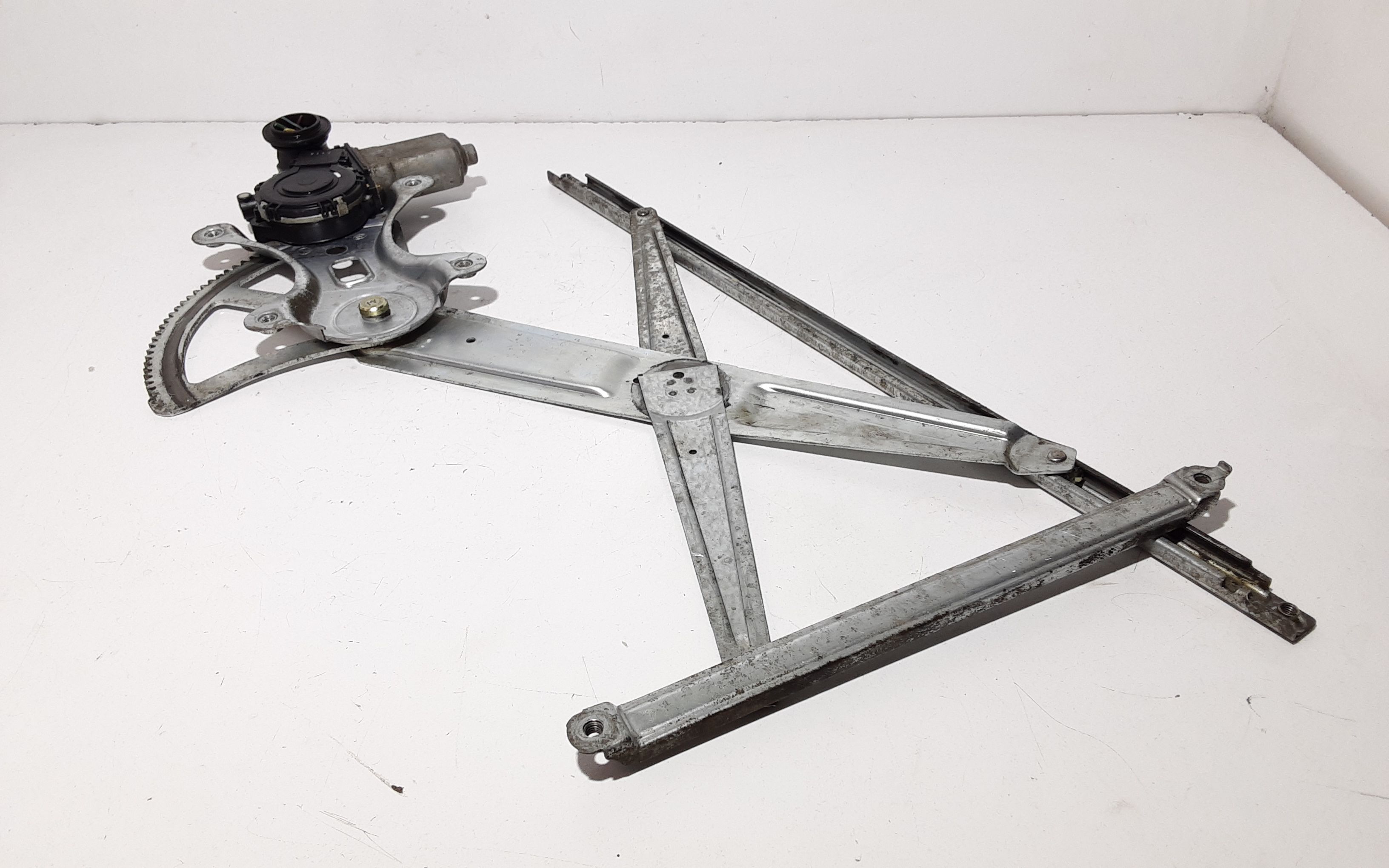 Cremagliera anteriore destra passeggero TOYOTA Corolla Berlina 4 Serie