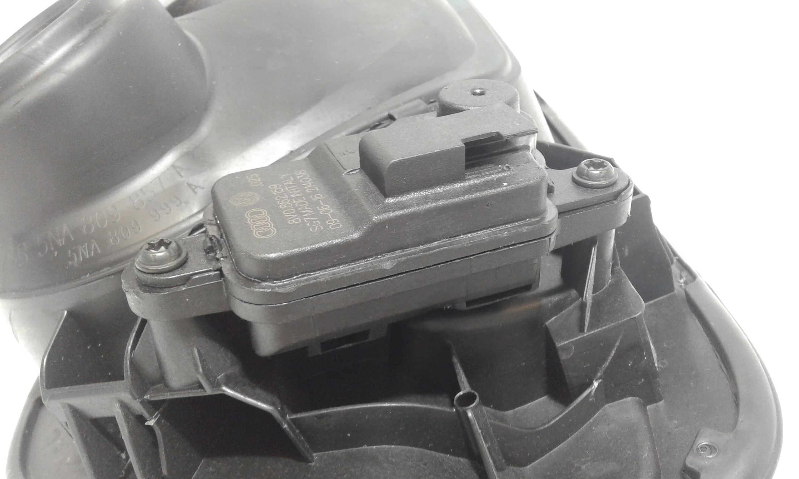 Sportellino Carburante VOLKSWAGEN Tiguan Serie