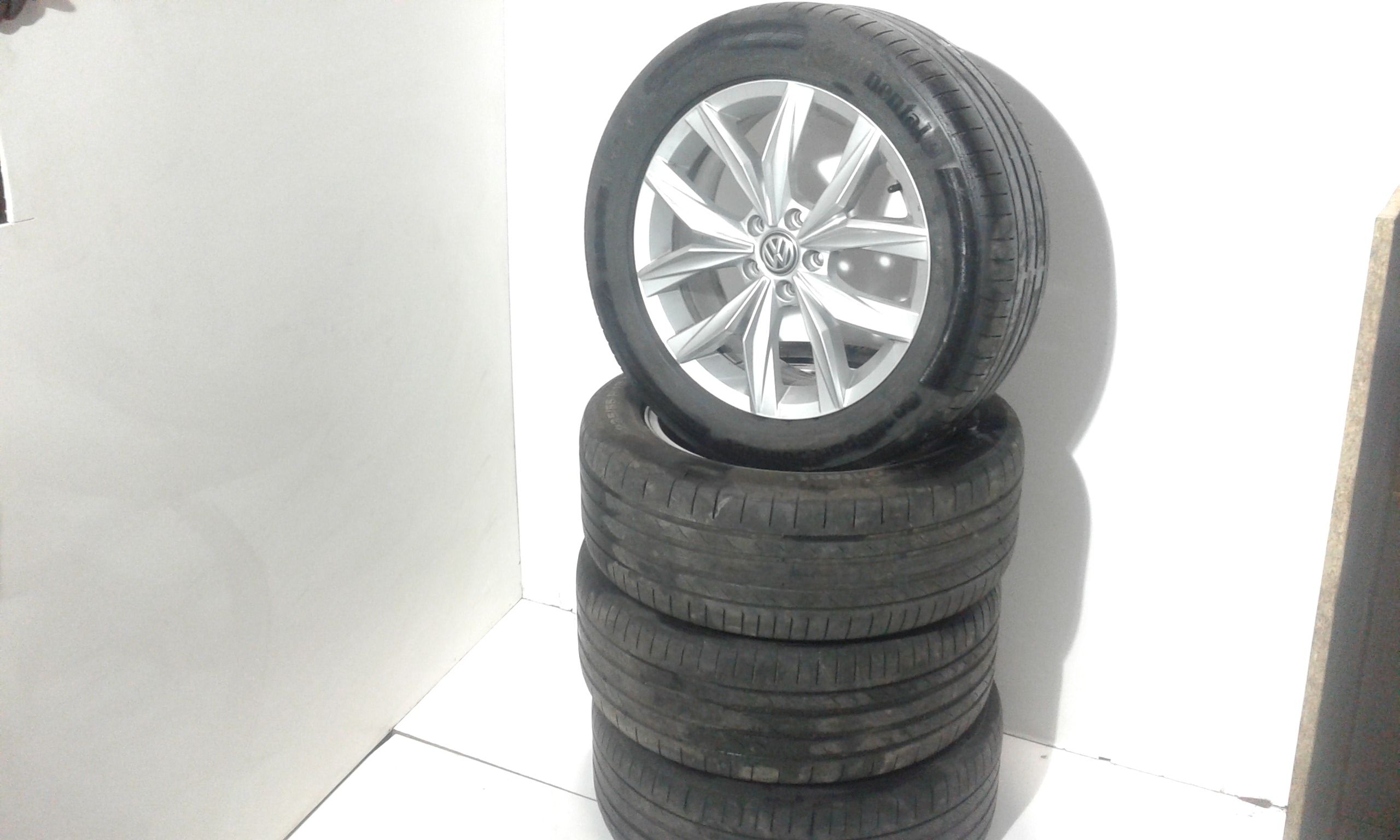 Cerchi in lega VOLKSWAGEN Tiguan Serie