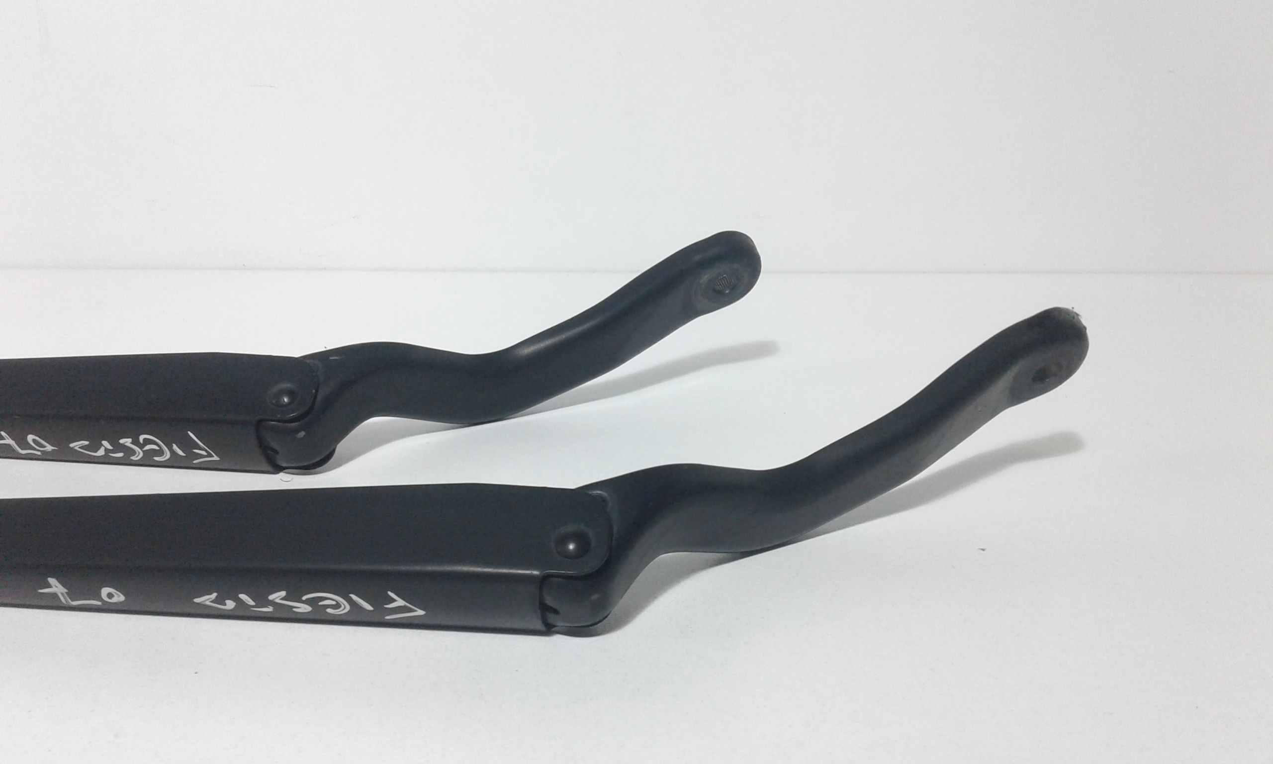 Bracci Tergi ant. FORD Fiesta 5 Serie