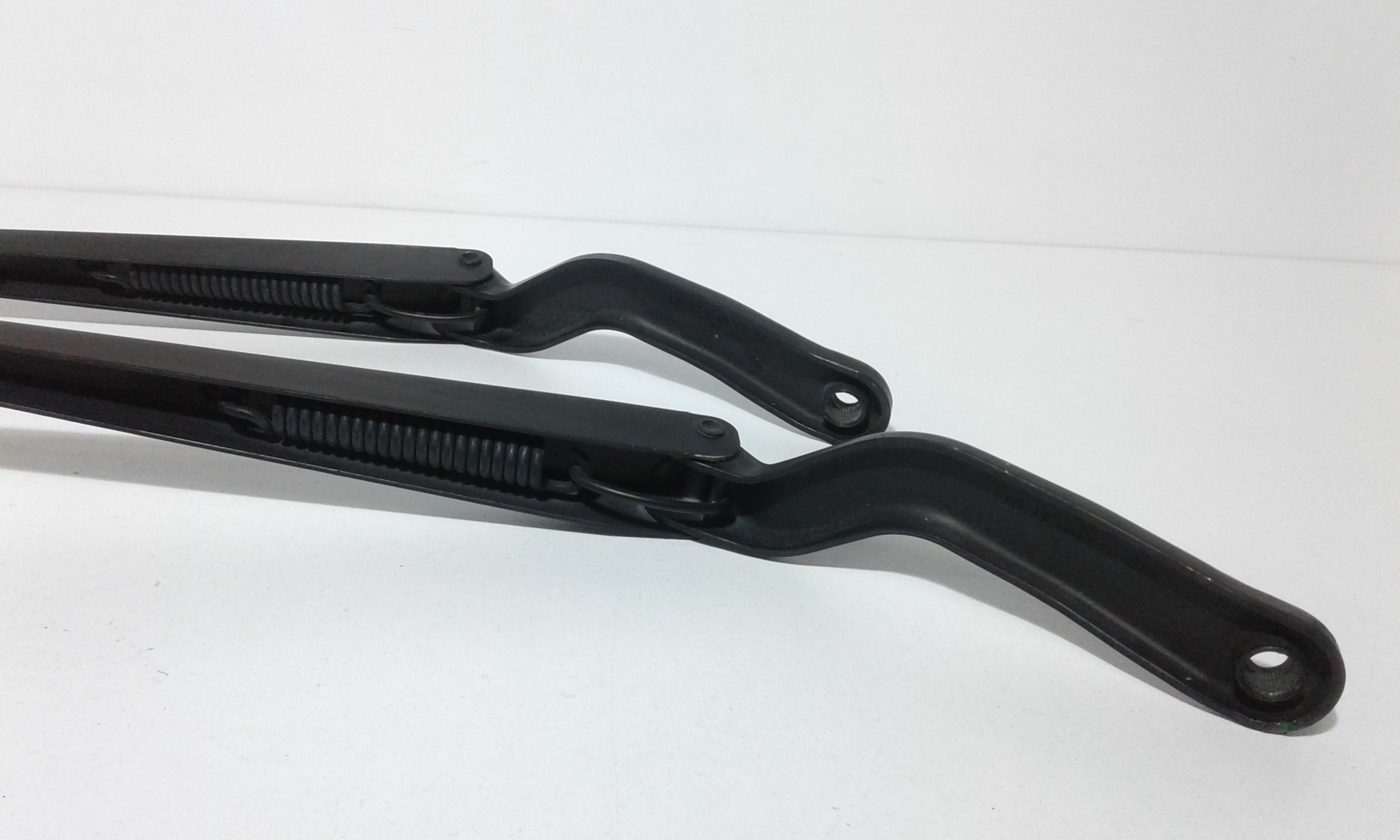 Bracci Tergi ant. FORD Fiesta 5 Serie