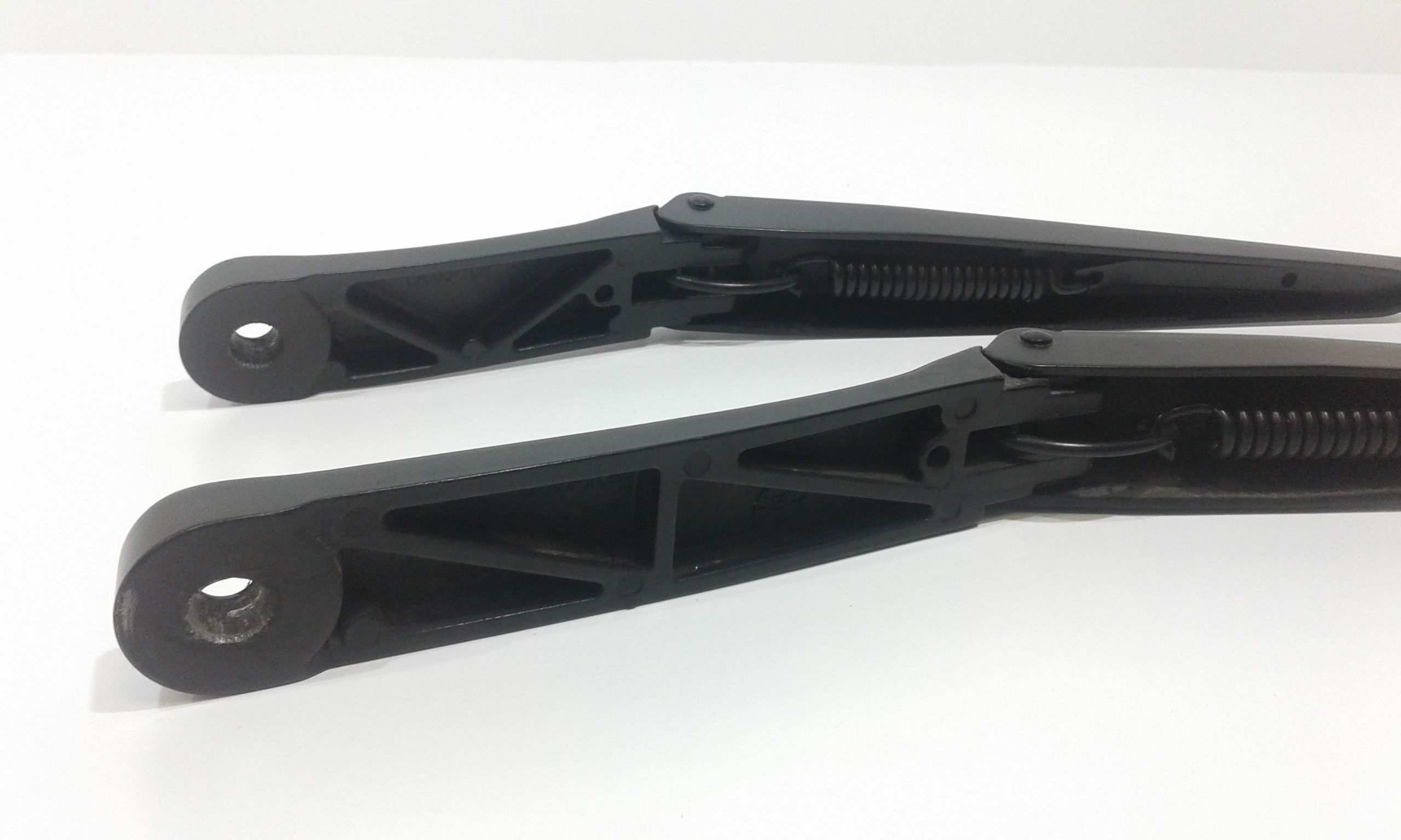 Bracci Tergi ant. SEAT Ibiza 7 Serie