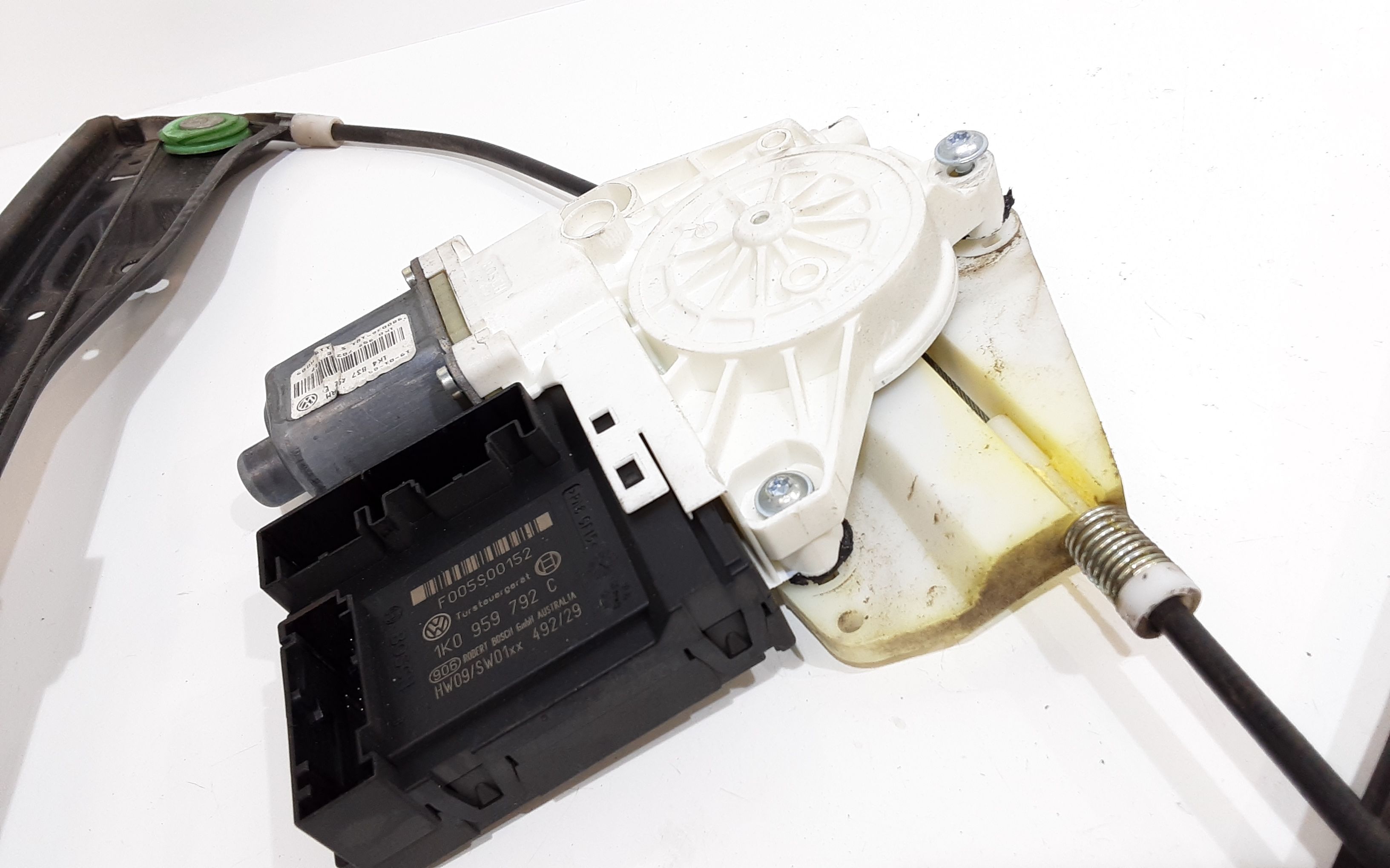 Cremagliera anteriore destra passeggero VOLKSWAGEN Golf 5 Berlina (03>08)