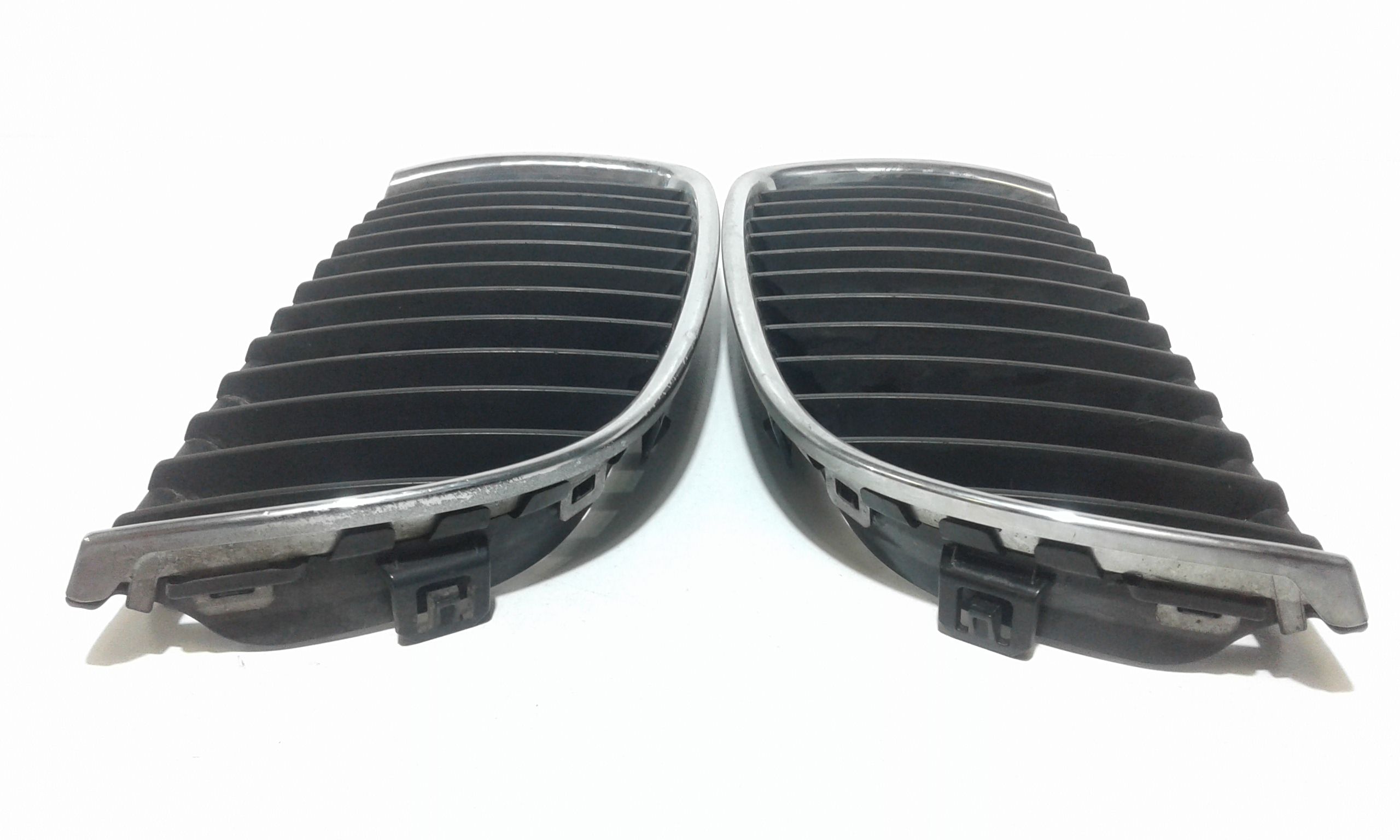 Mascherina anteriore BMW Serie 3 E90 Berlina