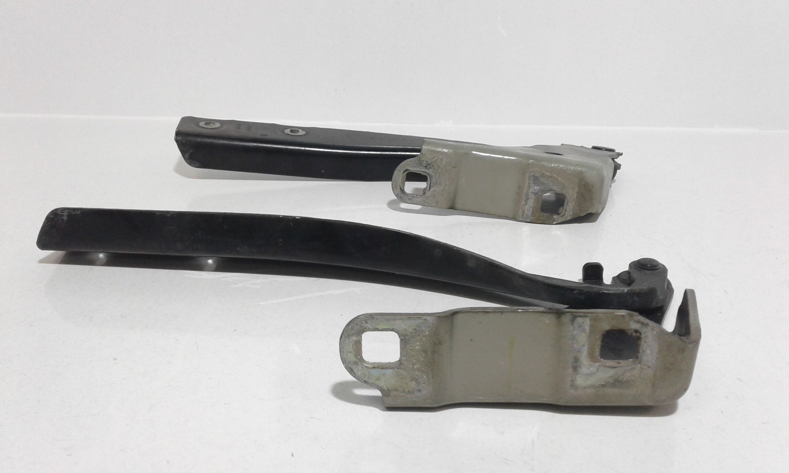 Cerniere cofano anteriore dx e sx FIAT Grande Punto 1 Serie