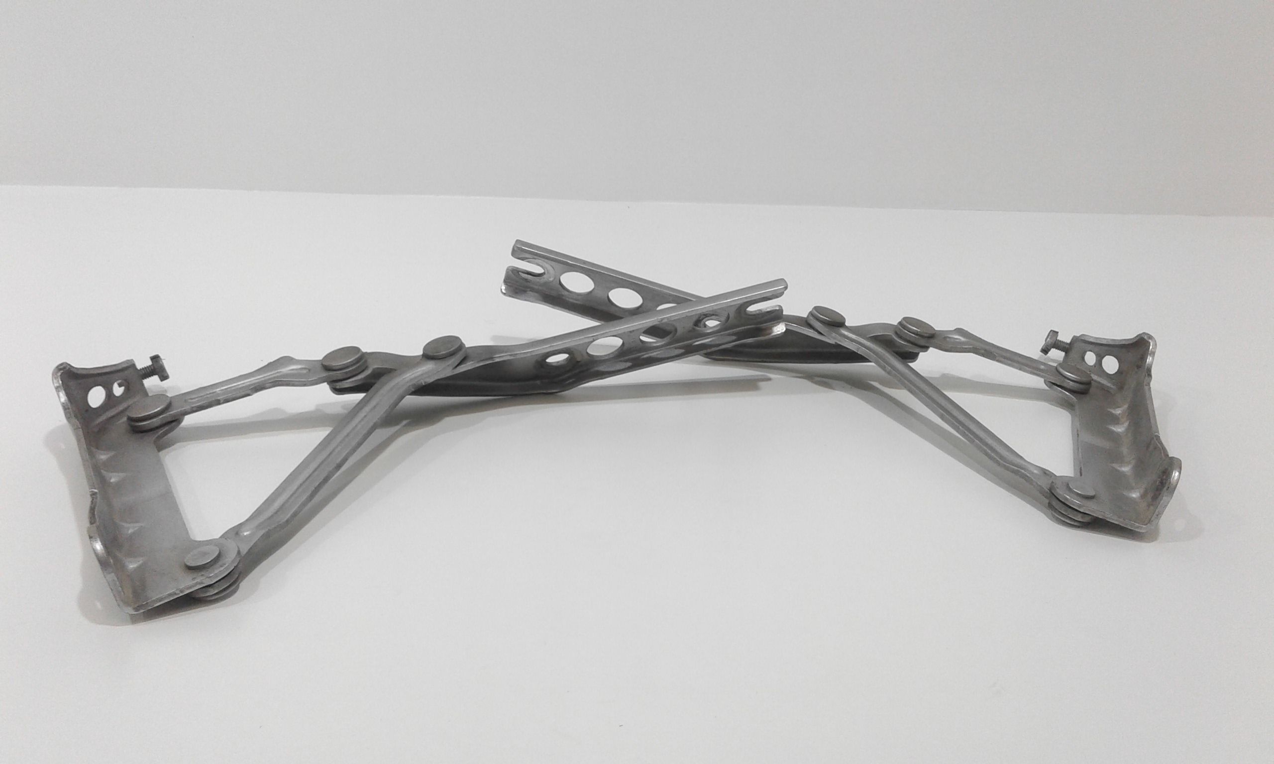 Cerniere cofano anteriore dx e sx SKODA Fabia Berlina 2 Serie