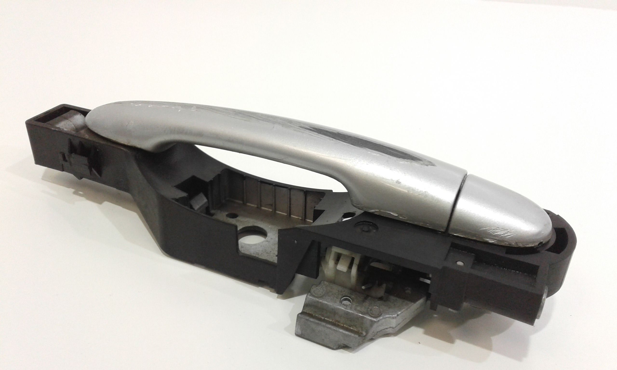 Maniglia esterna Posteriore Sinistra RENAULT Clio Serie