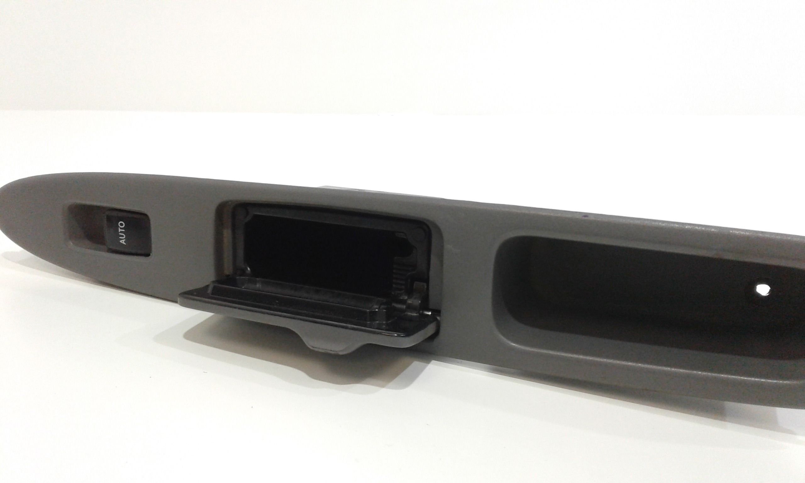 Pulsantiera Posteriore Sinistra TOYOTA Avensis Verso