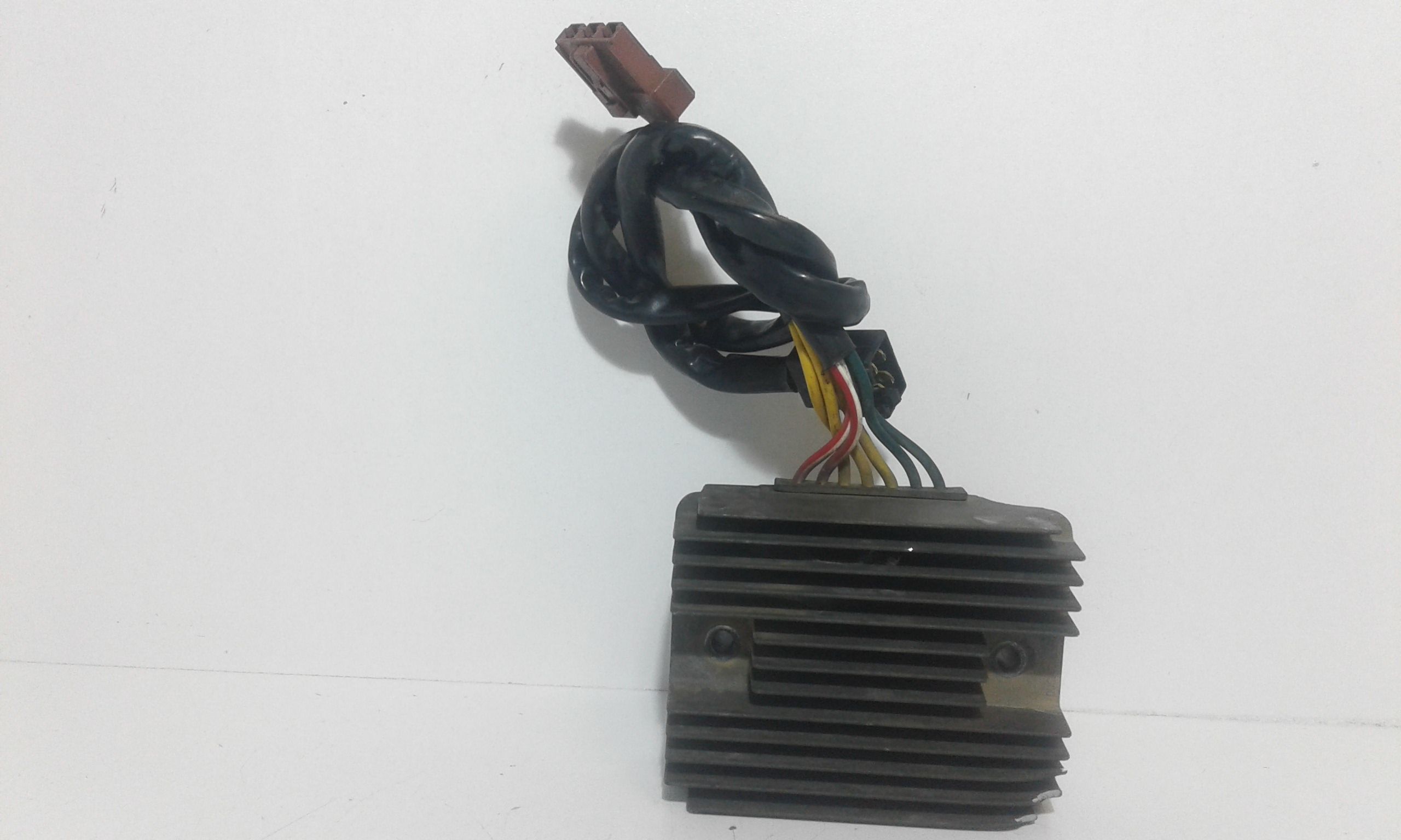 Regolatore tensione PIAGGIO Vespa GTS 250cc