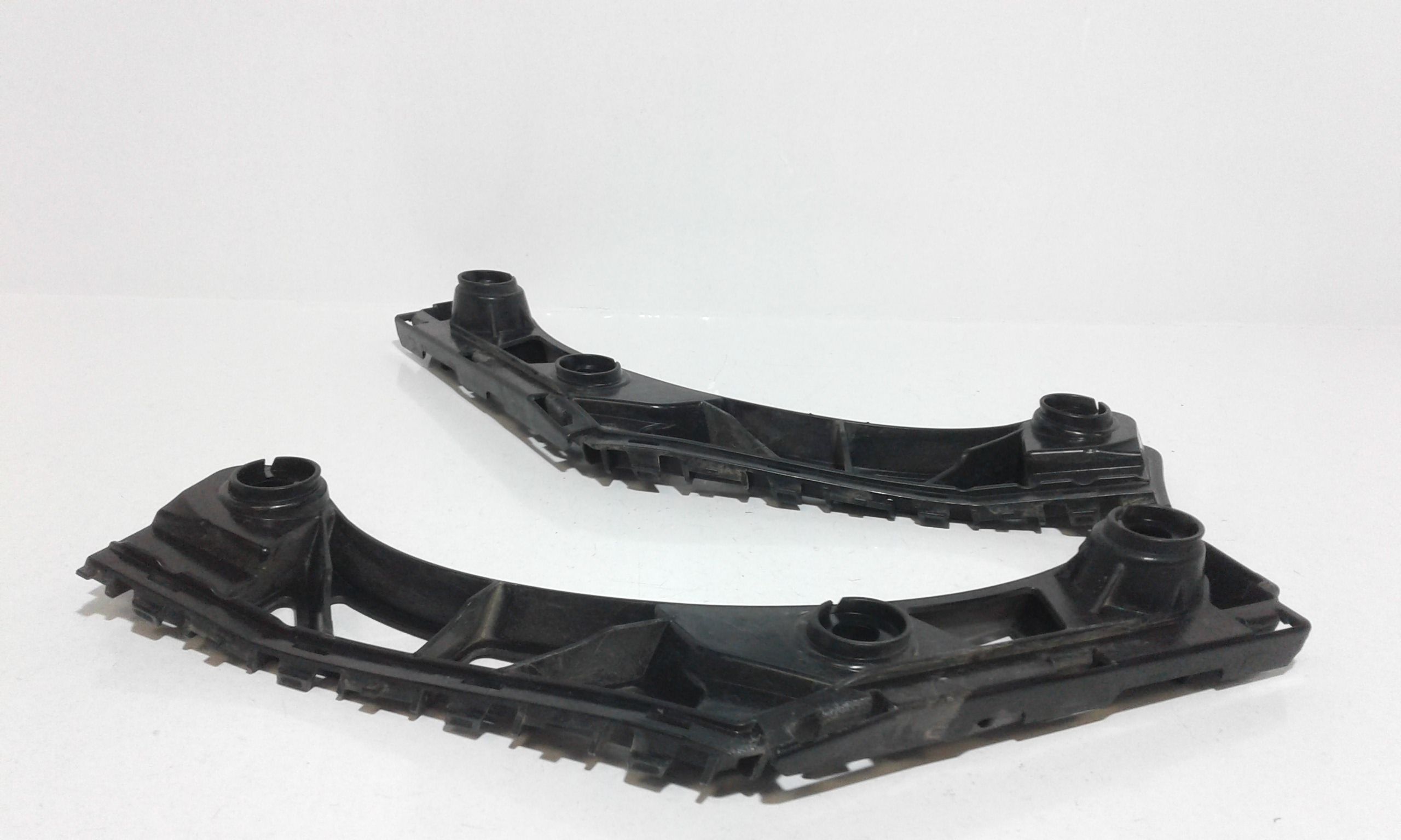 Supporti paraurti posteriore VOLKSWAGEN Tiguan Serie