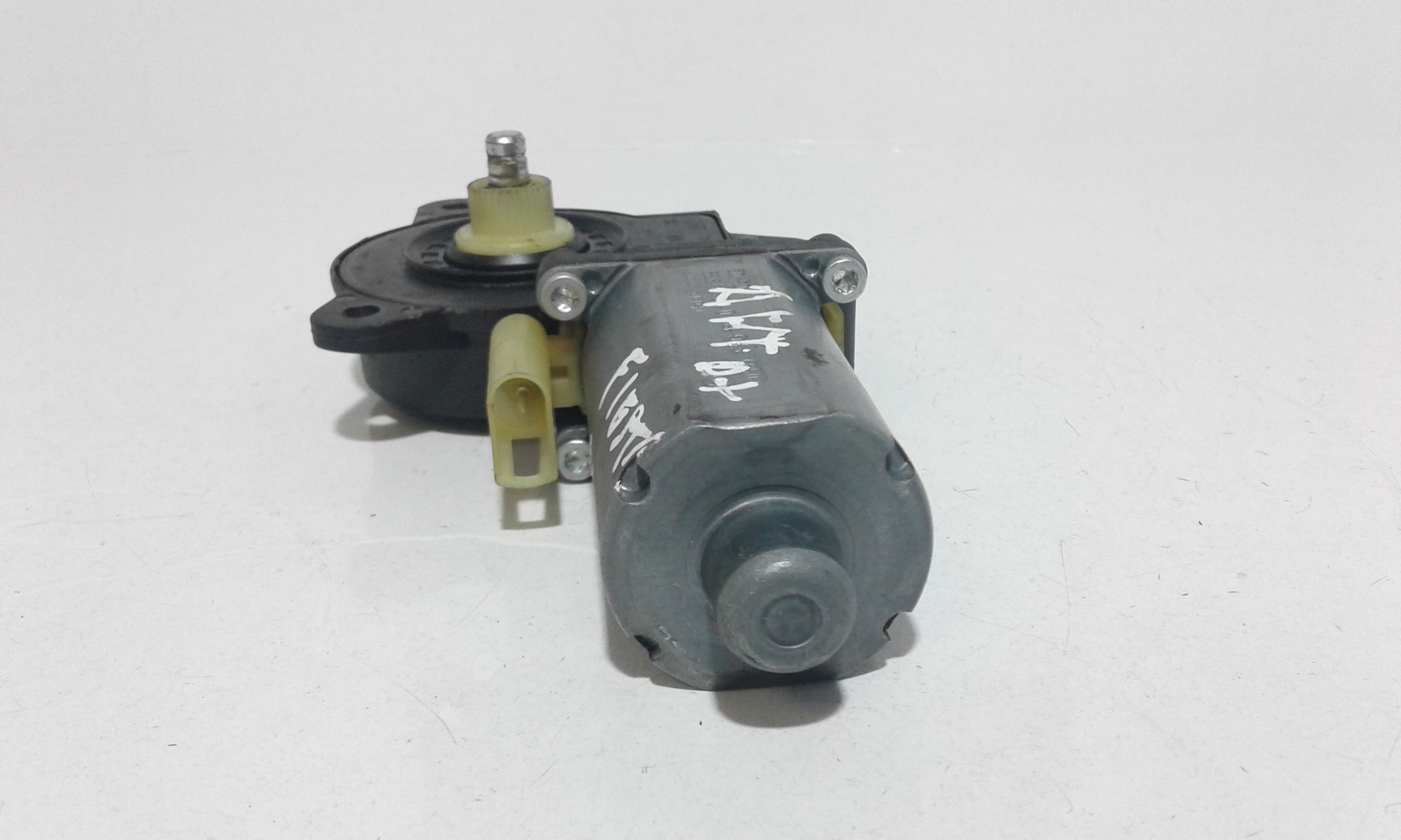 Motorino Alzavetro anteriore destra FORD Fiesta 4 Serie