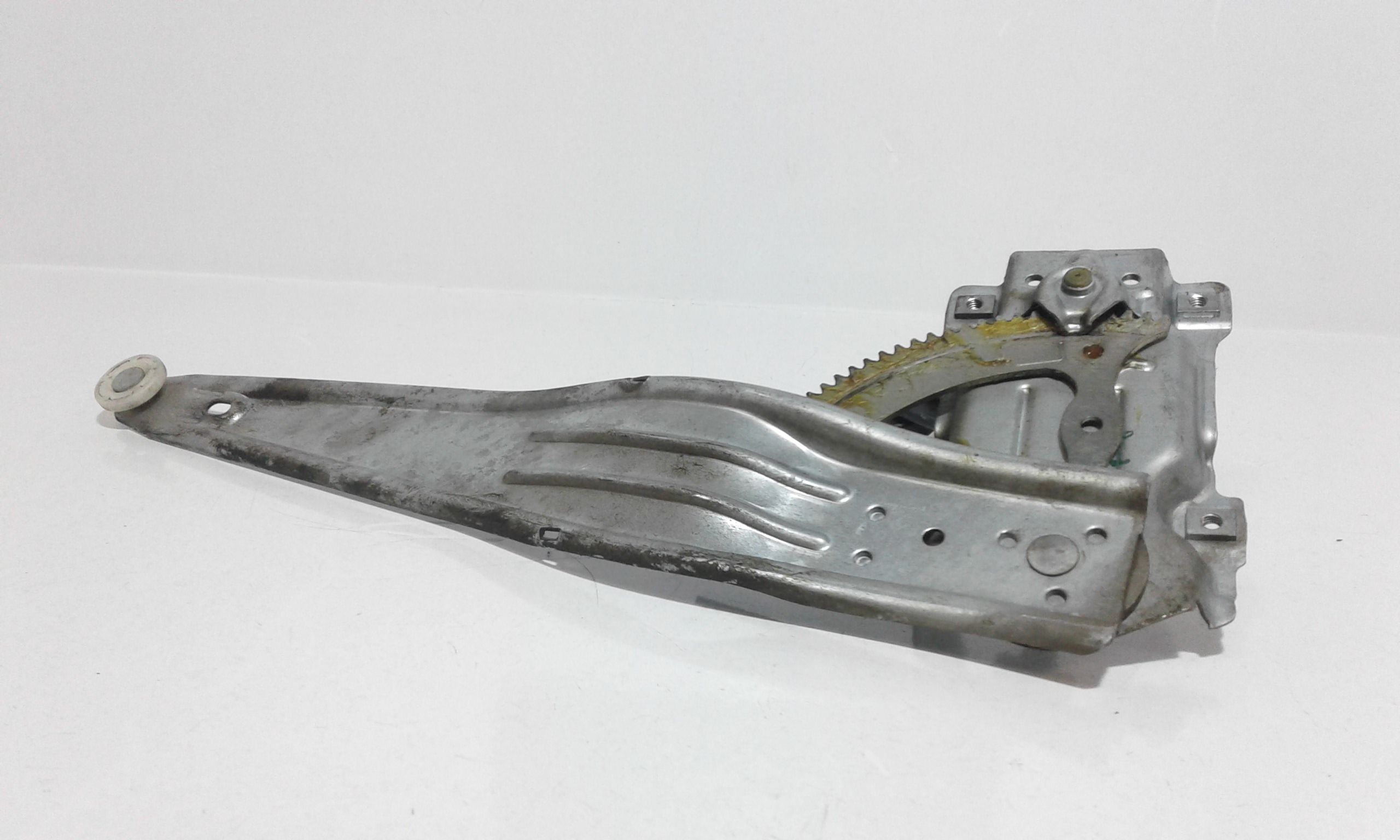 Cremagliera posteriore sinistro guida TOYOTA Yaris 1 Serie