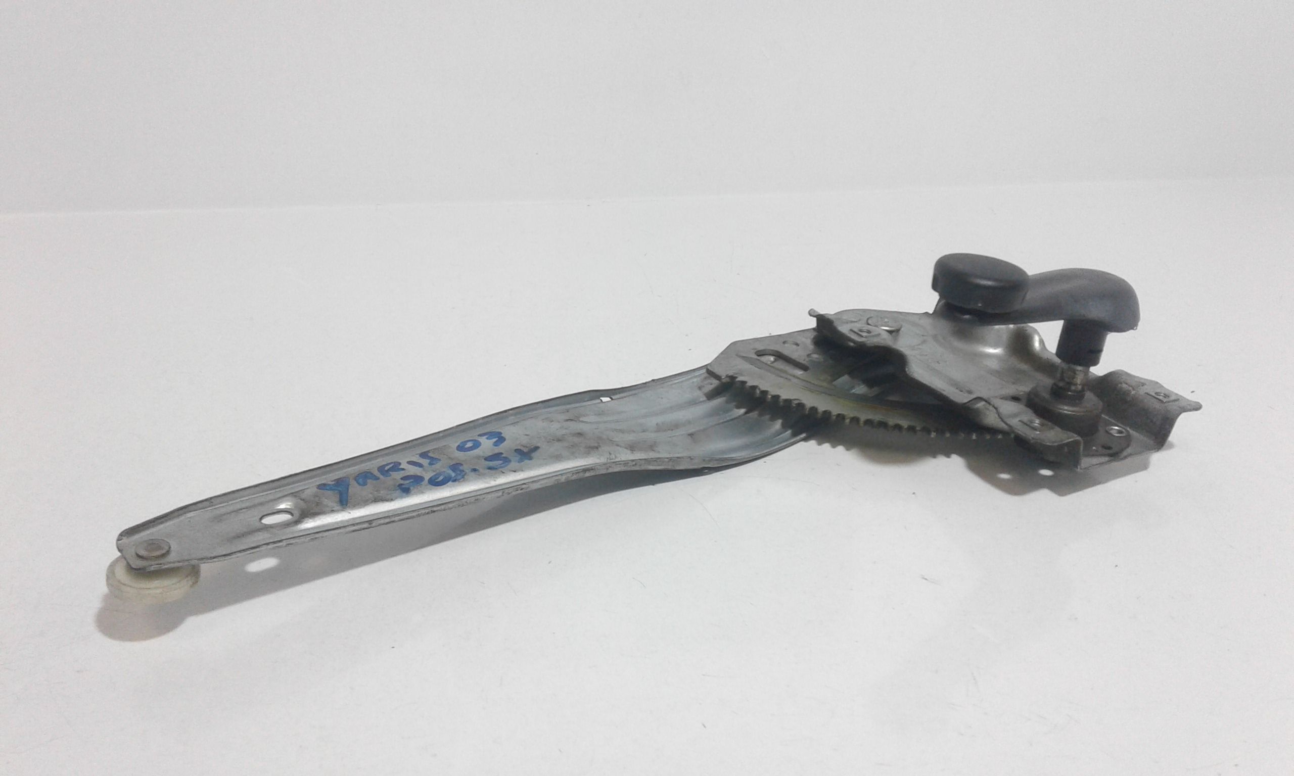 Cremagliera posteriore sinistro guida TOYOTA Yaris 1 Serie