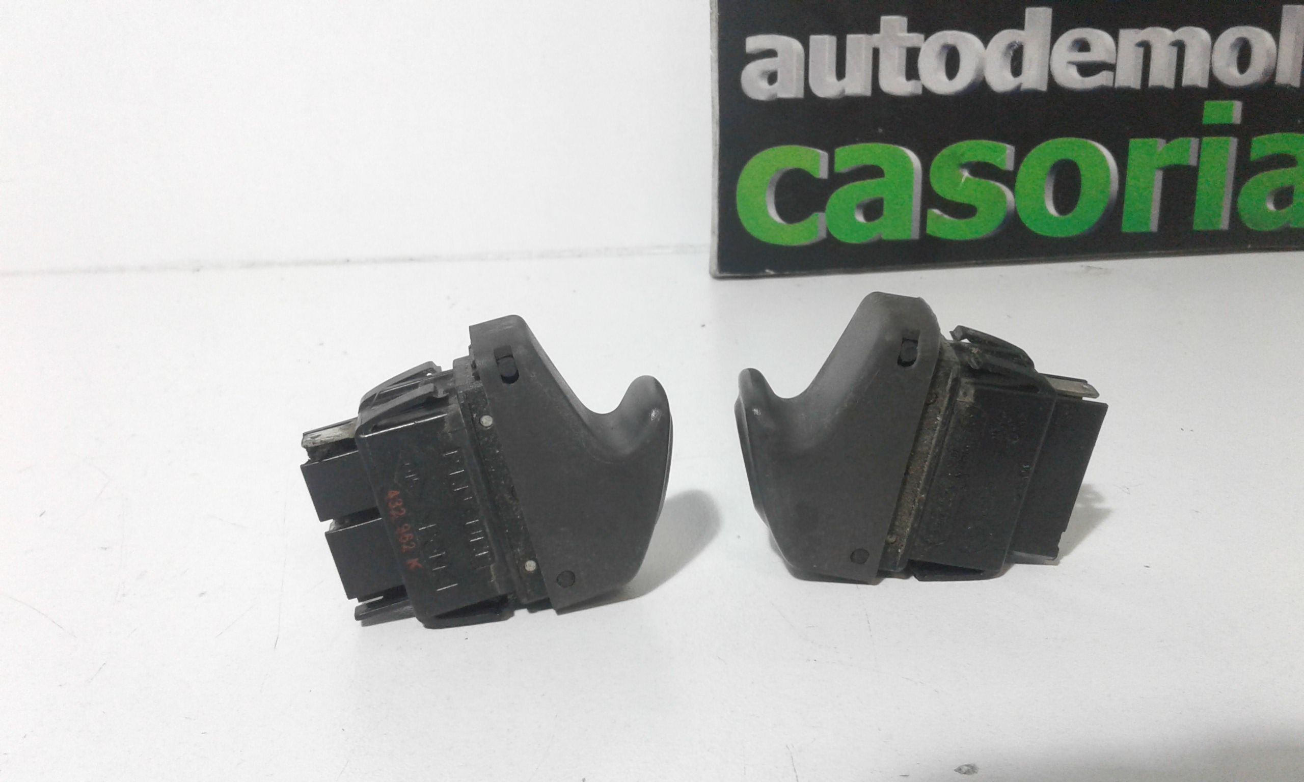 Pulsantiera Anteriore Sinistra Guida RENAULT Scenic 2 Serie