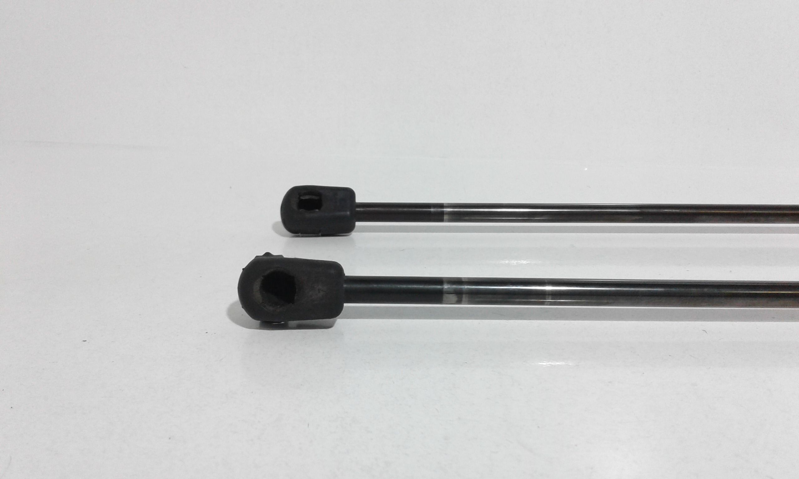 Pistoncini cofano Post. LANCIA Delta 3 Serie